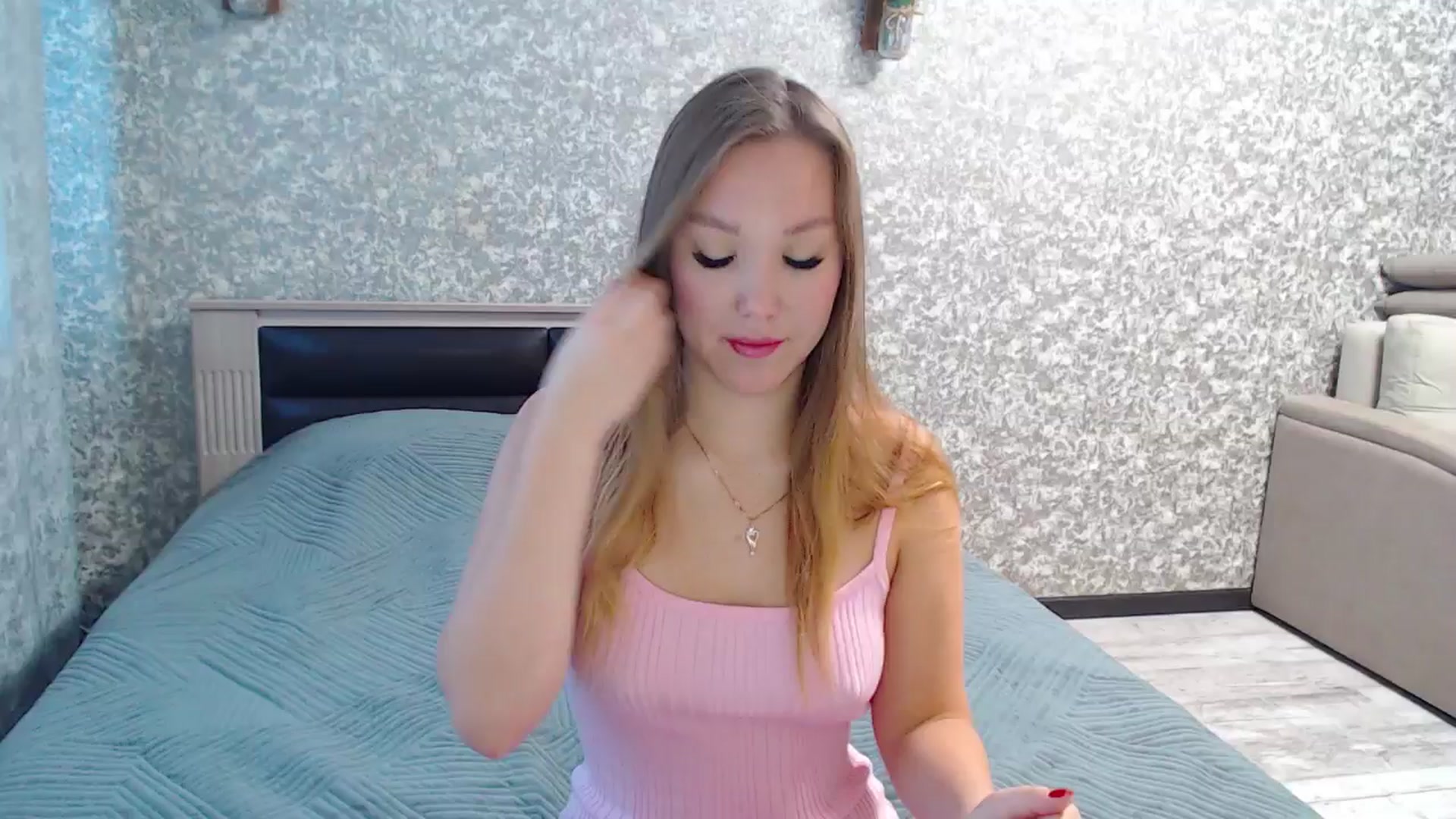 Gallery image thumbnail from Fairy_Moon1's myfreecams stream on, 09/23/2025, 05:12 image 17 of 20