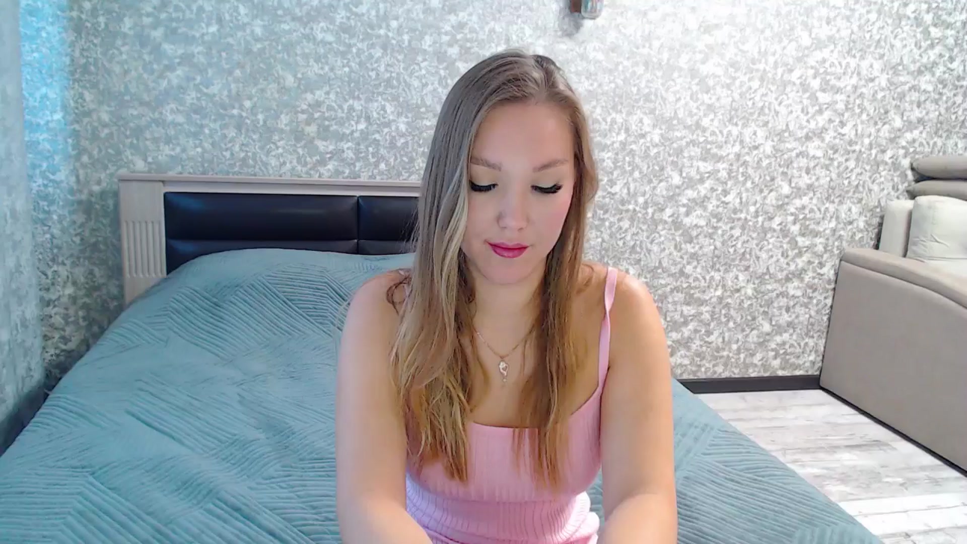 Gallery image thumbnail from Fairy_Moon1's myfreecams stream on, 09/23/2025, 06:33 image 11 of 20