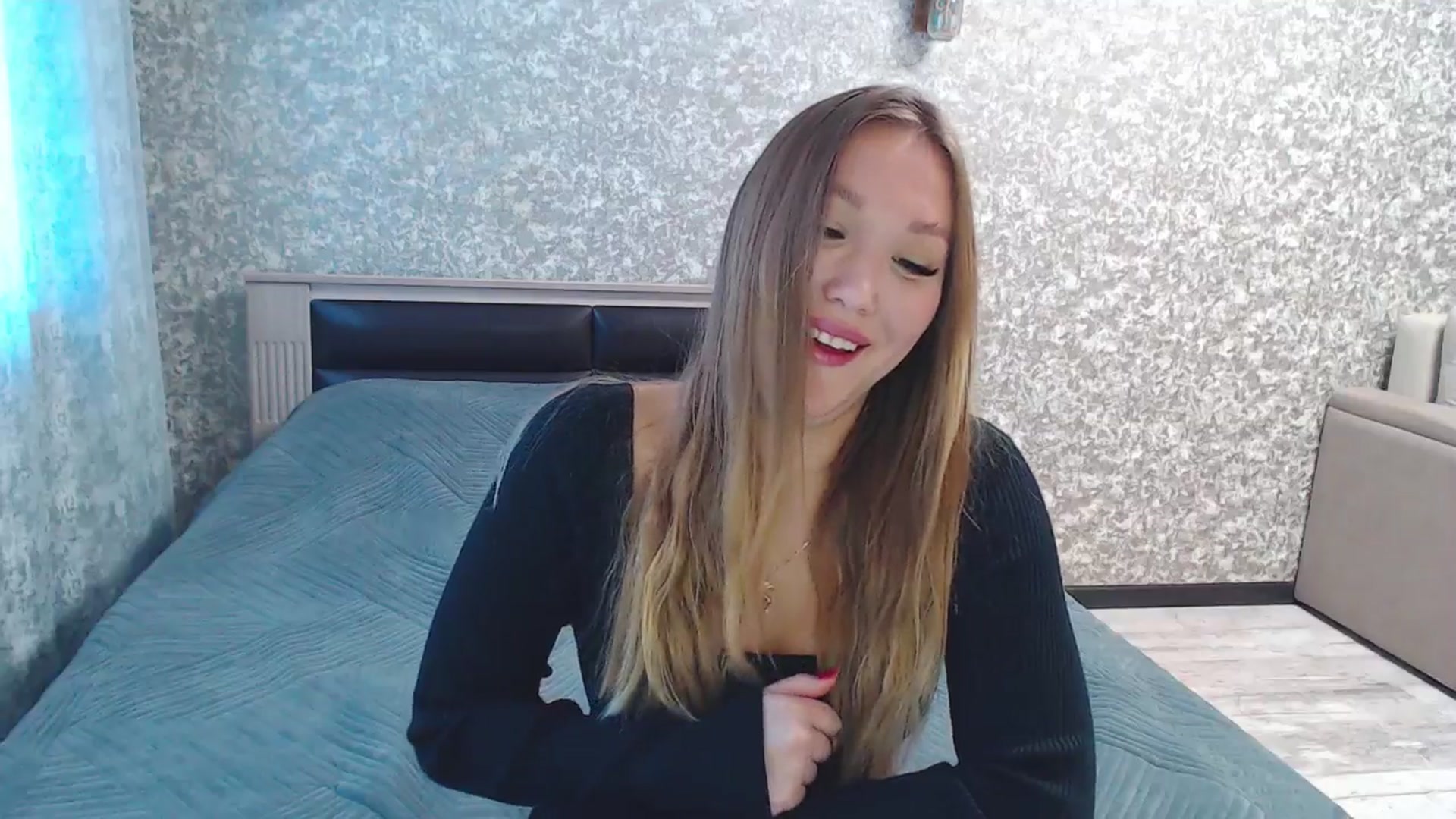 Gallery image thumbnail from Fairy_Moon1's myfreecams stream on, 09/30/2025, 07:40 image 16 of 20