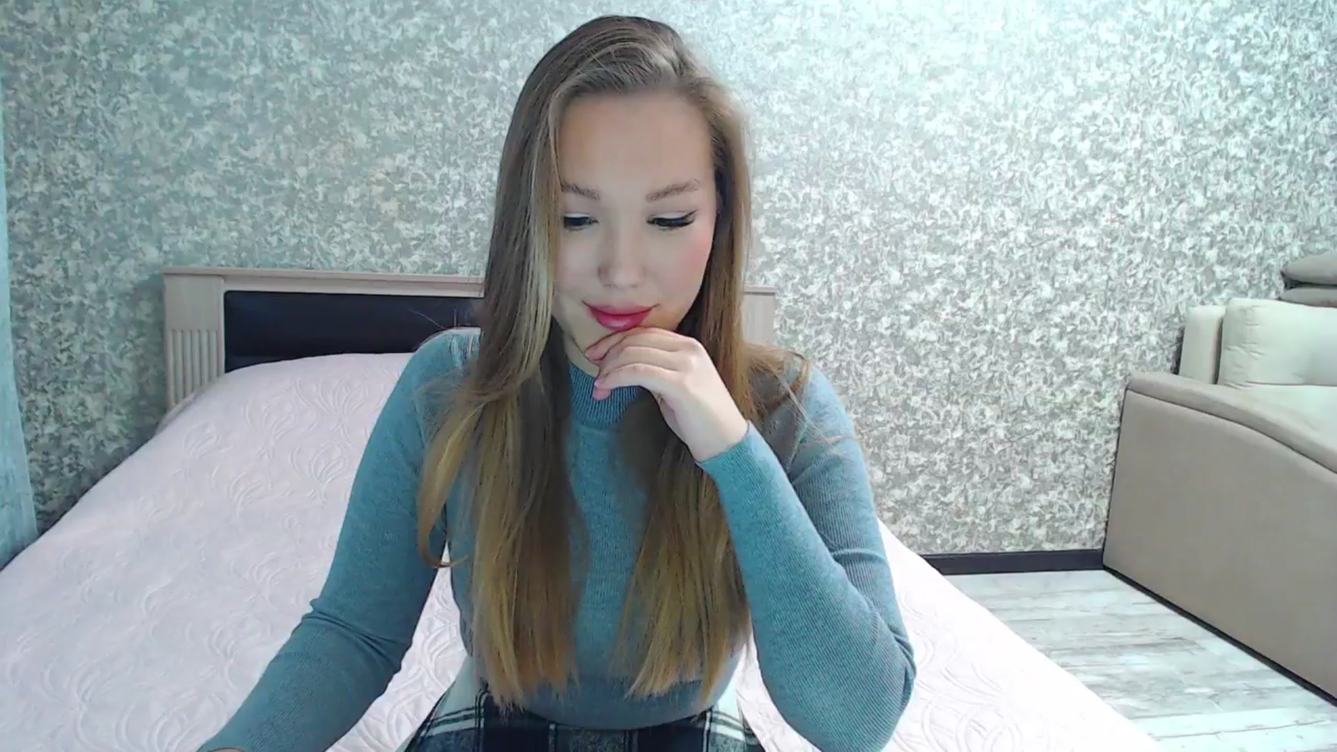 Gallery image thumbnail from Fairy_Moon1's myfreecams stream on, 11/12/2025, 05:12 image 14 of 20