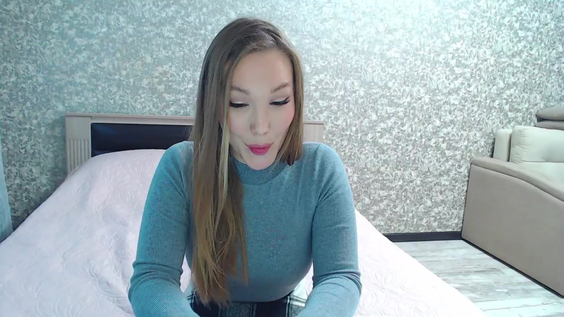 Gallery image thumbnail from Fairy_Moon1's myfreecams stream on, 11/12/2025, 06:39 image 1 of 20