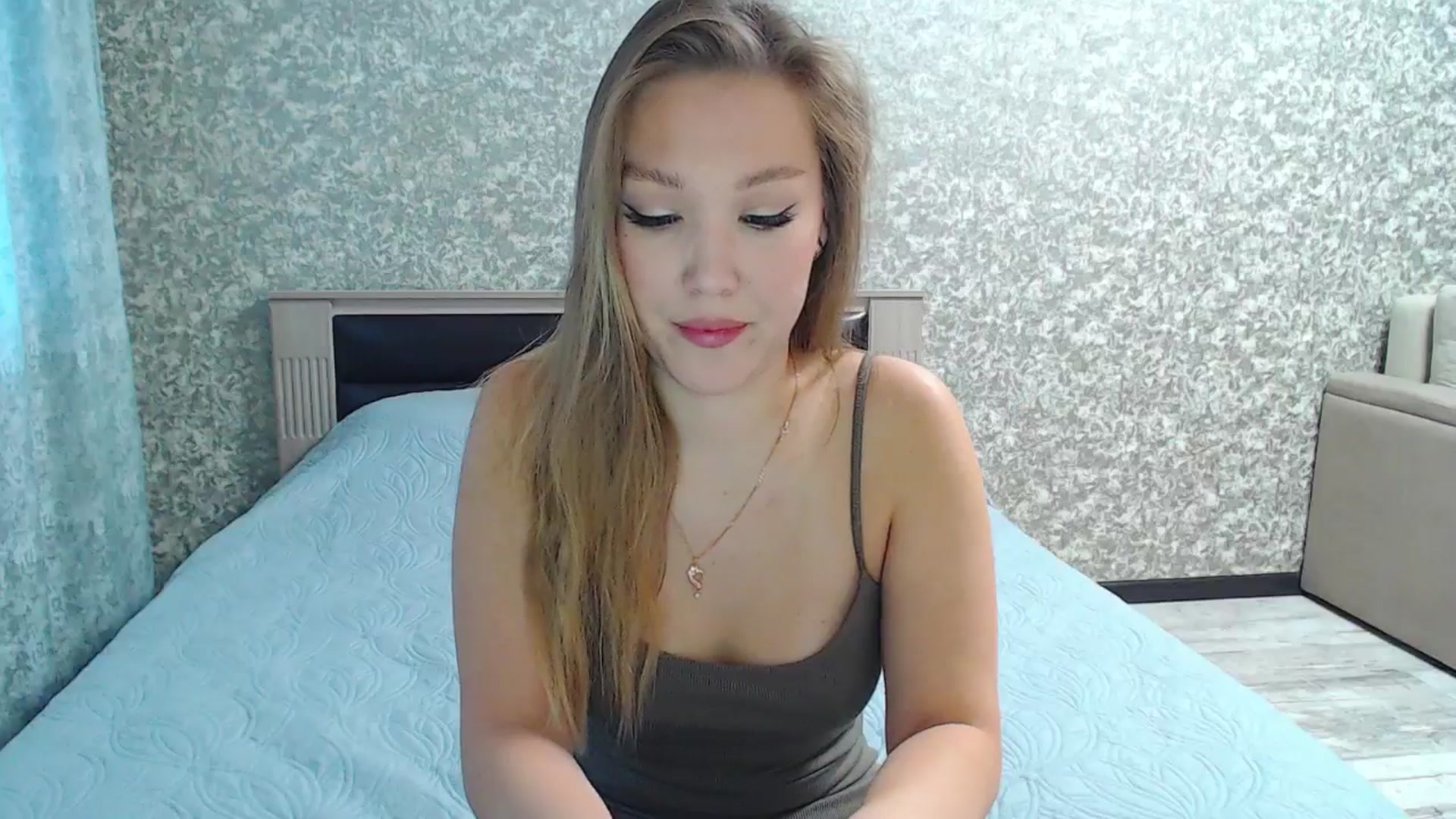 Gallery image thumbnail from Fairy_Moon1's myfreecams stream on, 11/13/2025, 04:44 image 17 of 20