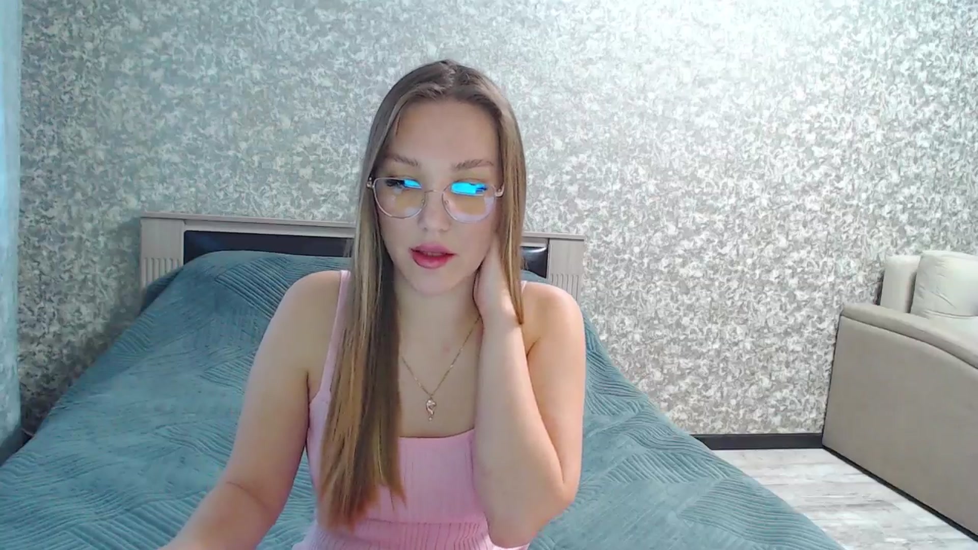 Gallery image thumbnail from Fairy_Moon1's myfreecams stream on, 11/21/2025, 07:02 image 5 of 20