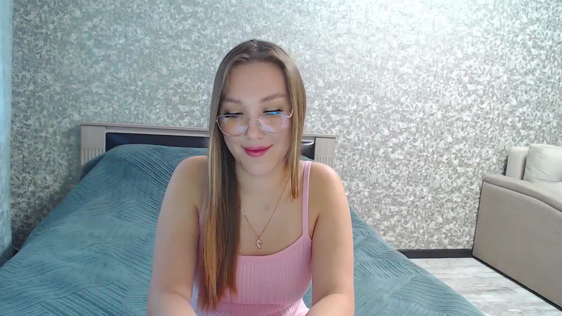 Gallery image thumbnail from Fairy_Moon1's myfreecams stream on, 11/21/2025, 07:02 image 7 of 20