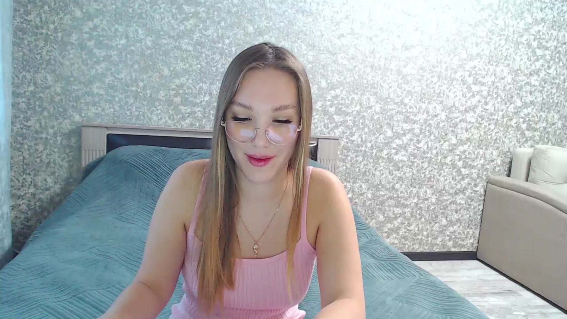 Gallery image thumbnail from Fairy_Moon1's myfreecams stream on, 11/21/2025, 07:02 image 14 of 20