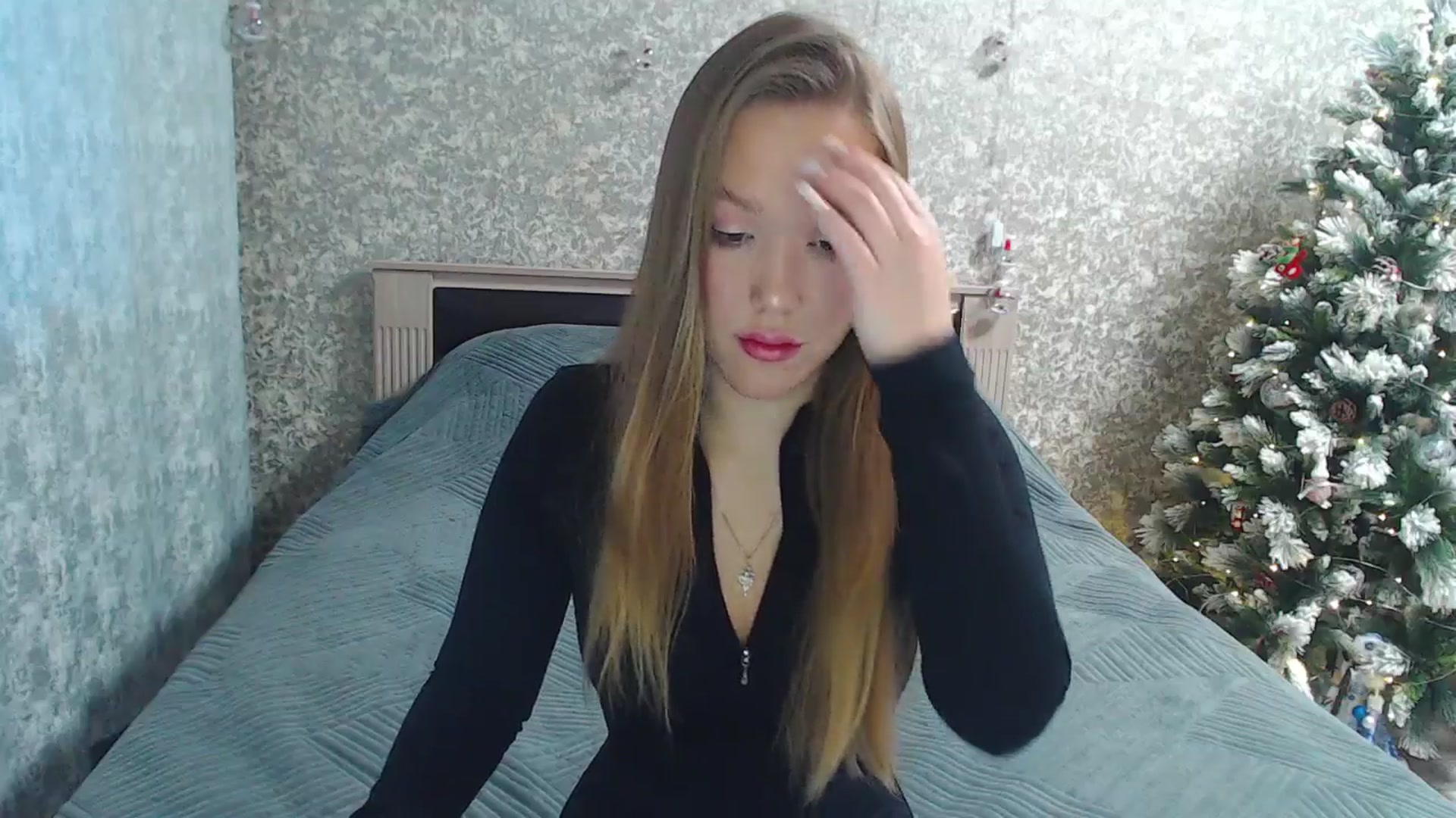 Gallery image thumbnail from Fairy_Moon1's myfreecams stream on, 12/23/2025, 05:00 image 17 of 20