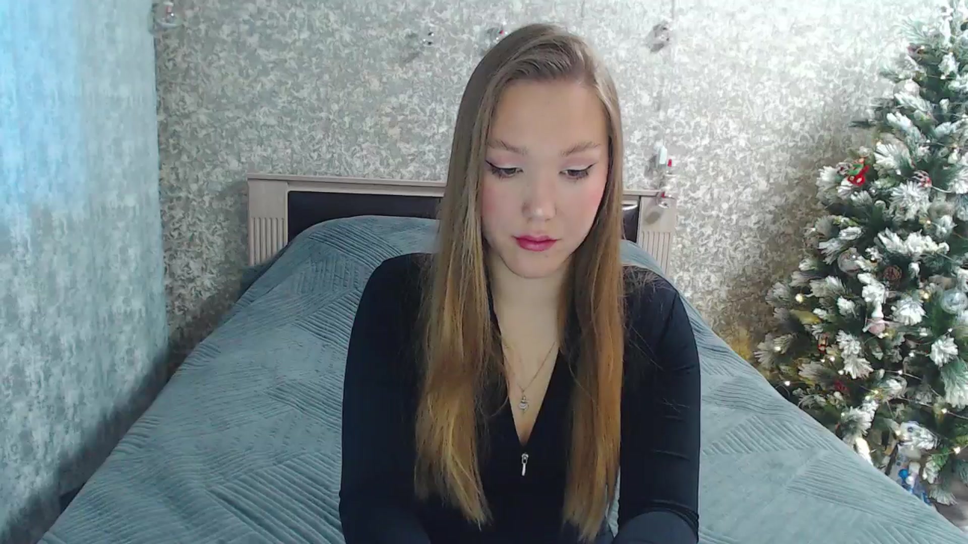 Gallery image thumbnail from Fairy_Moon1's myfreecams stream on, 12/23/2025, 05:00 image 19 of 20