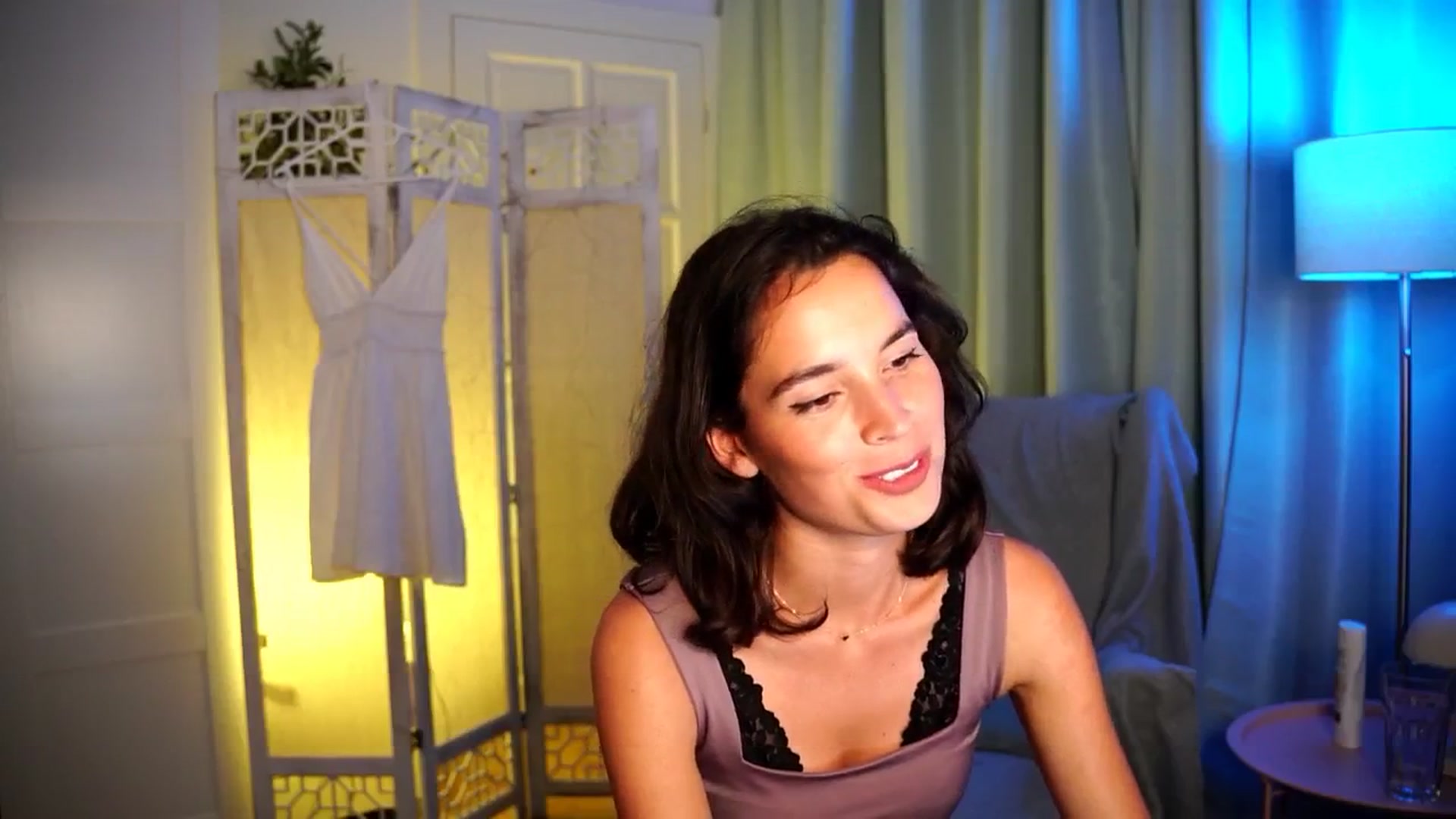 Gallery image thumbnail from Fairy_Sweet's myfreecams stream on, 06/22/2024, 21:35 image 12 of 20
