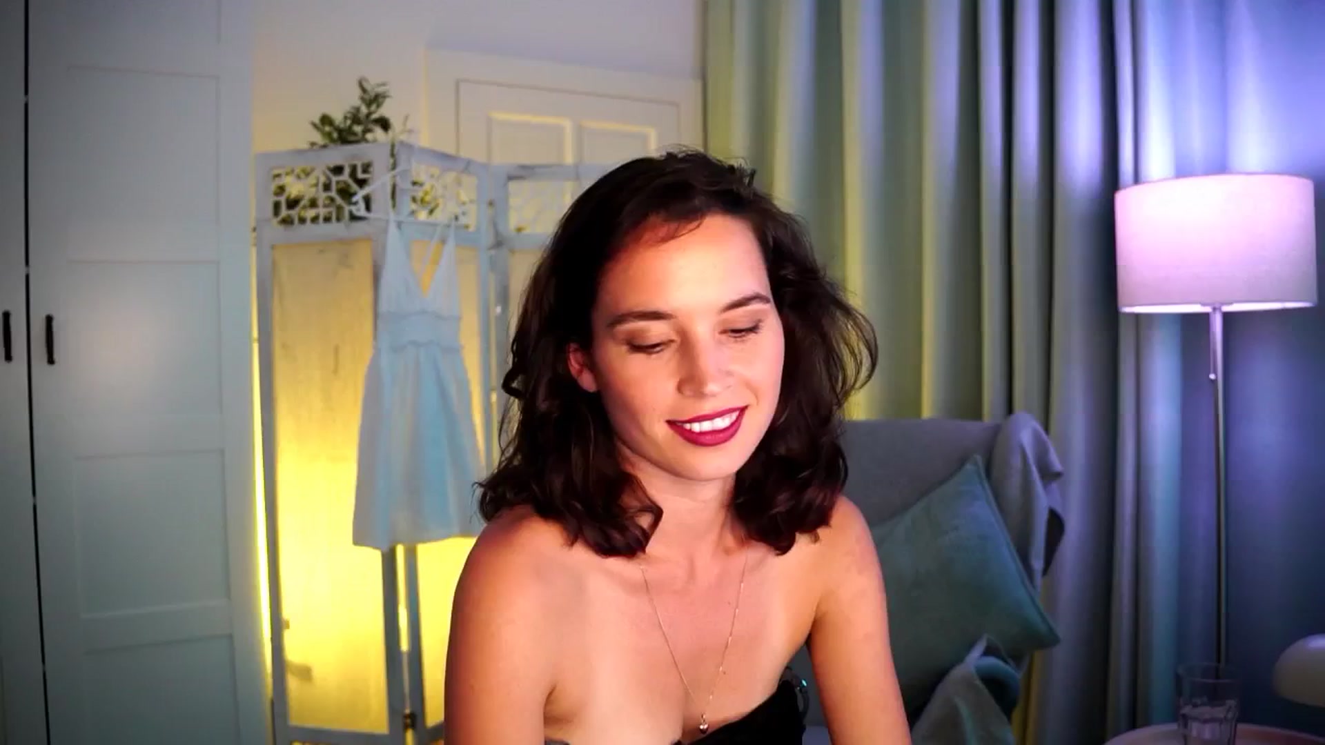Gallery image thumbnail from Fairy_Sweet's myfreecams stream on, 07/10/2024, 16:39 image 8 of 20