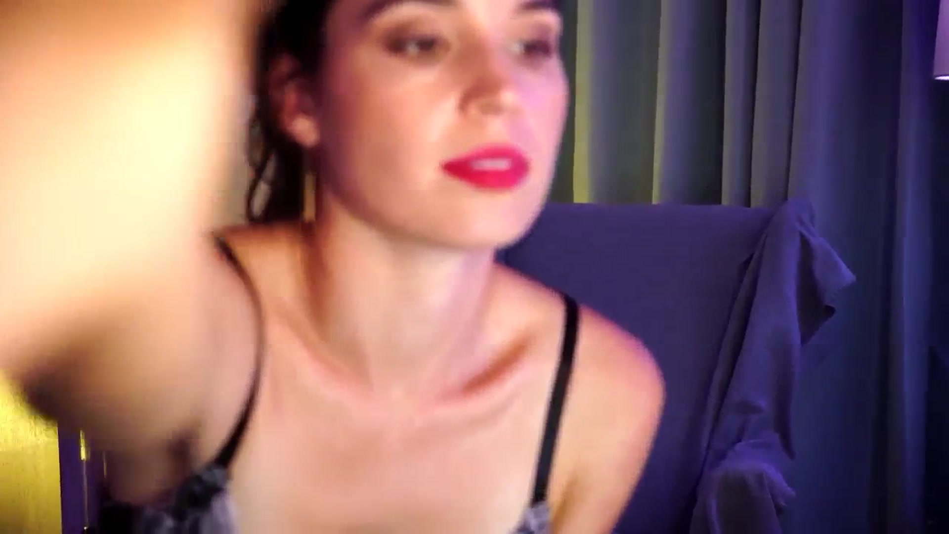 Gallery image thumbnail from Fairy_Sweet's myfreecams stream on, 08/14/2024, 13:20 image 15 of 20