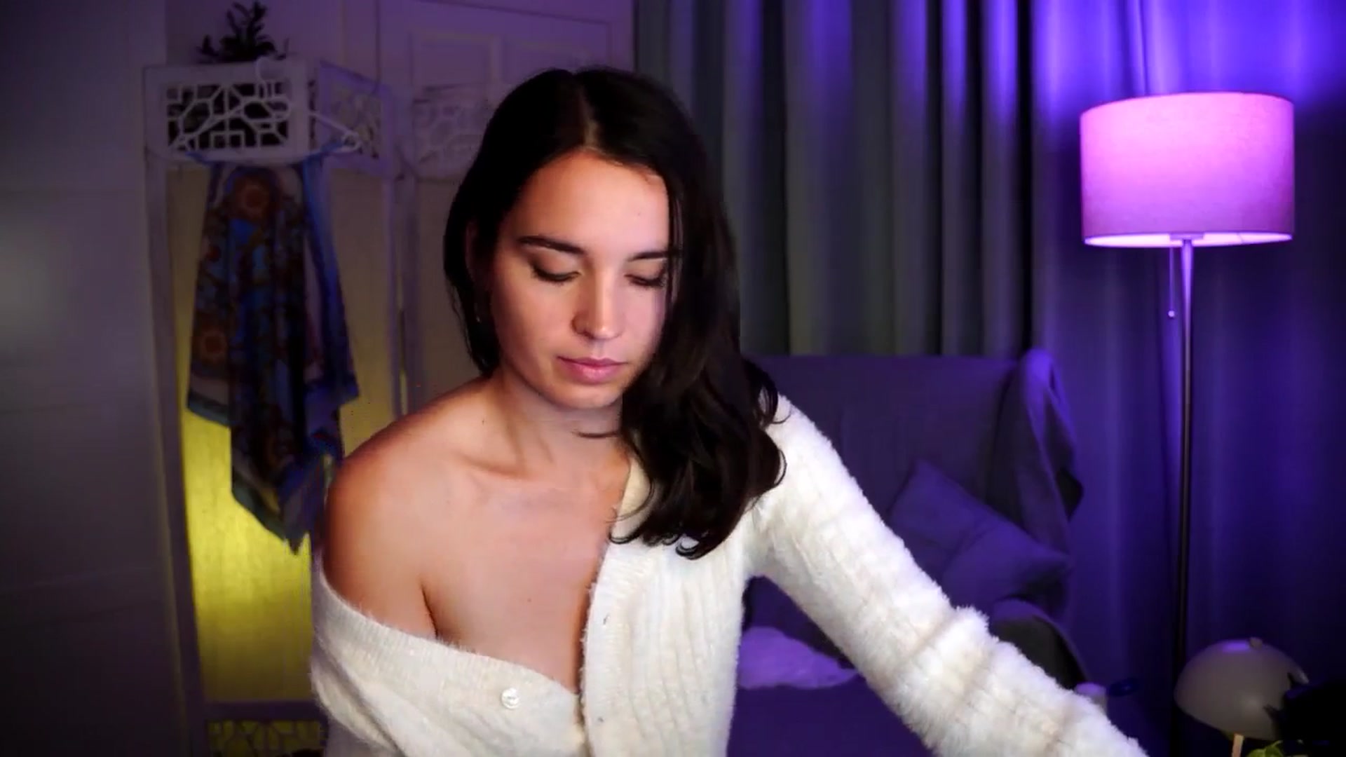 Gallery image thumbnail from Fairy_Sweet's myfreecams stream on, 12/04/2024, 13:25 image 15 of 20
