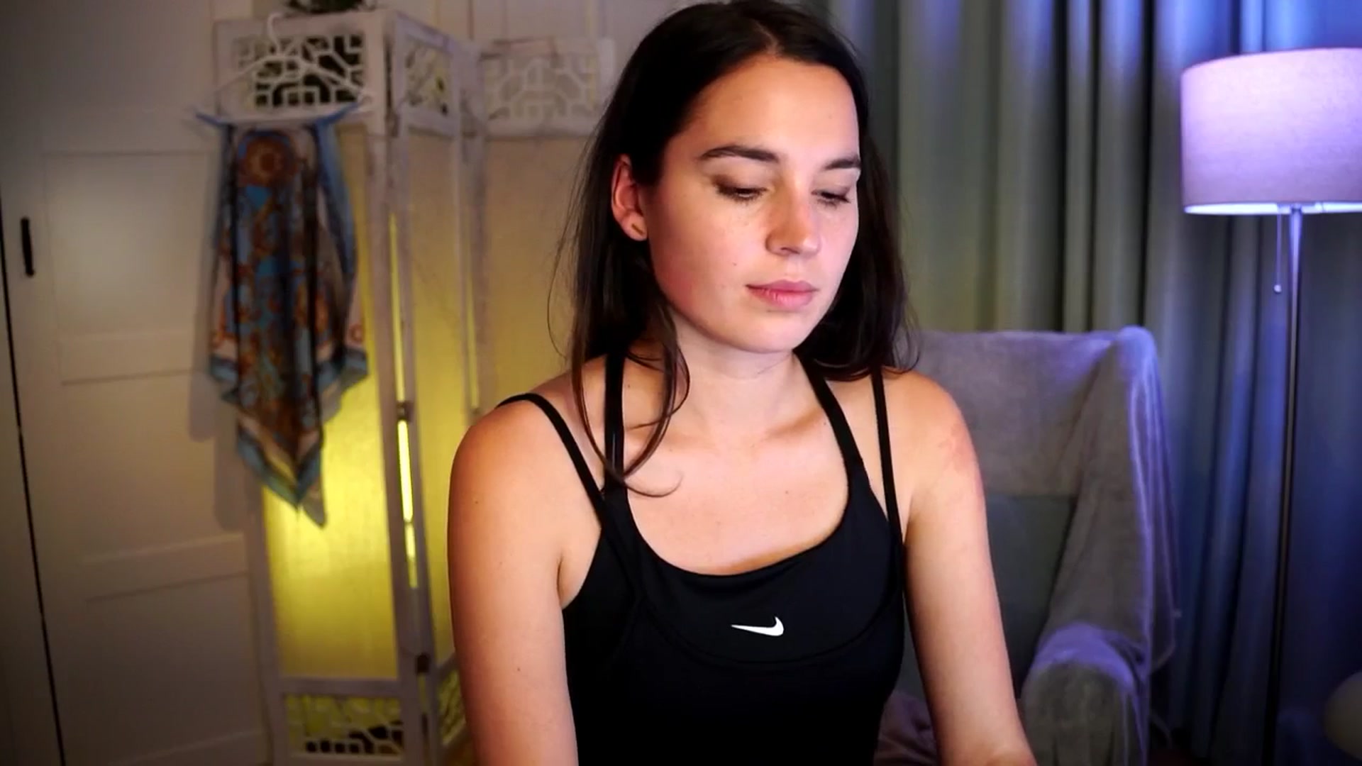 Gallery image thumbnail from Fairy_Sweet's myfreecams stream on, 12/11/2024, 16:40 image 14 of 20