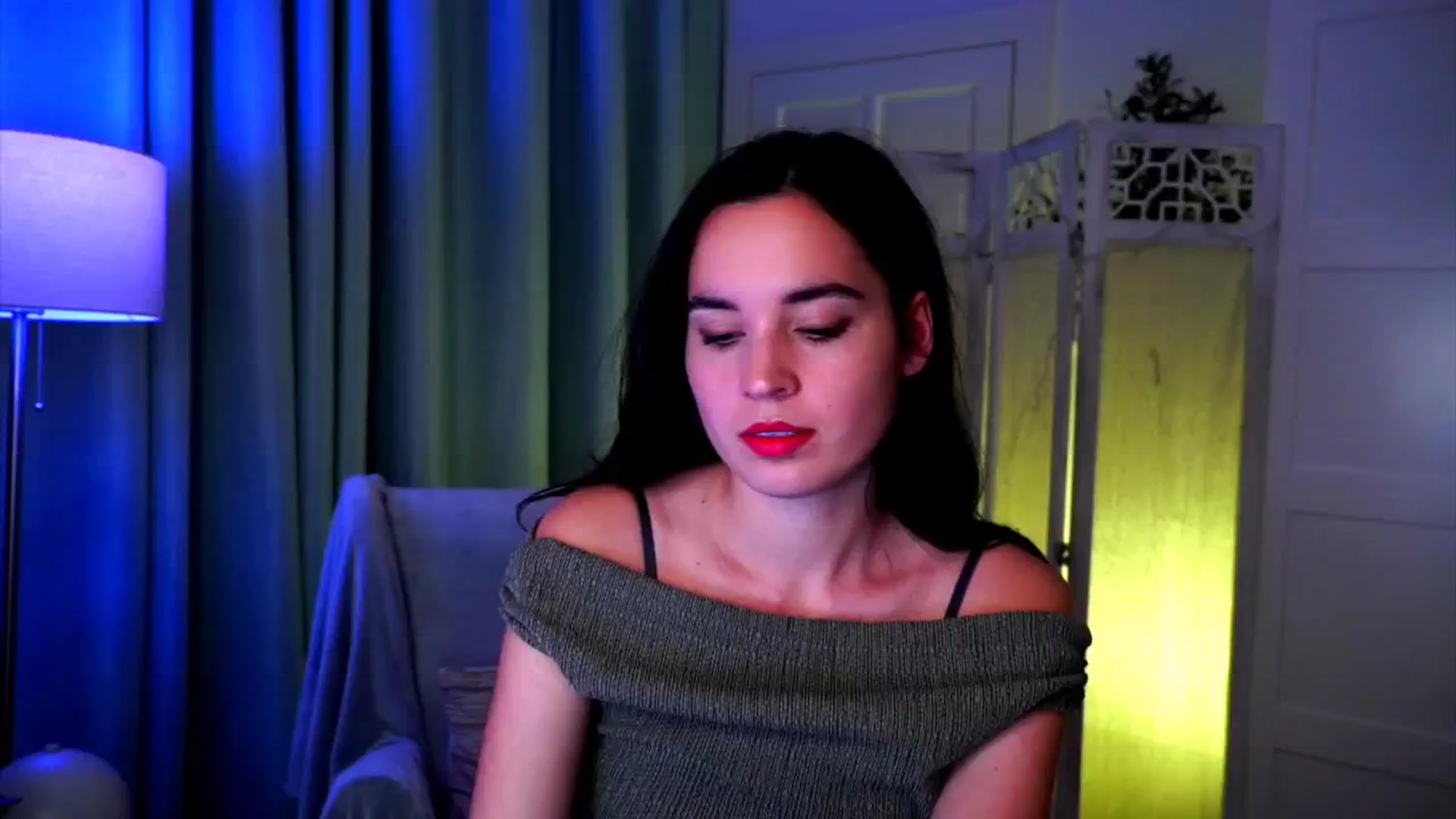 Gallery image thumbnail from Fairy_Sweet's myfreecams stream on, 02/04/2025, 10:49 image 7 of 20