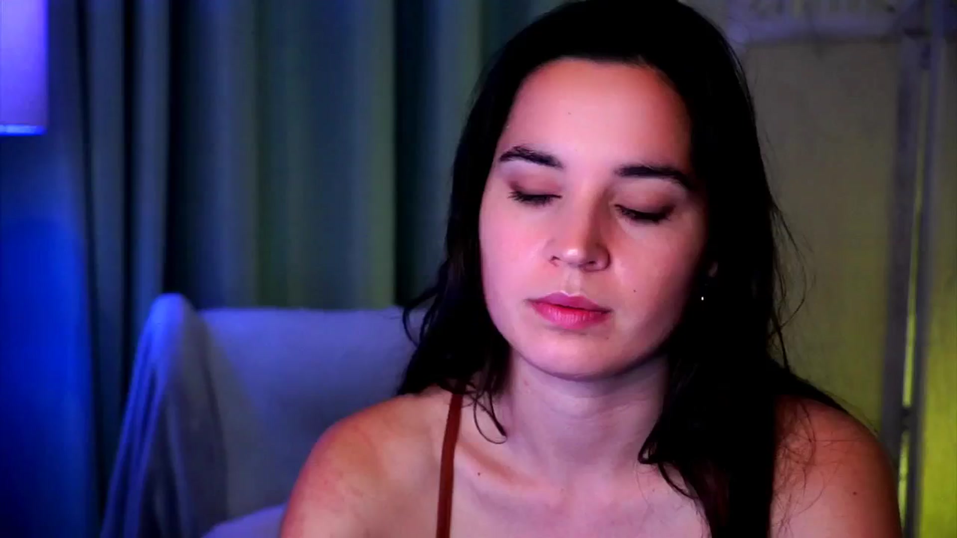 Gallery image thumbnail from Fairy_Sweet's myfreecams stream on, 02/05/2025, 10:27 image 6 of 20