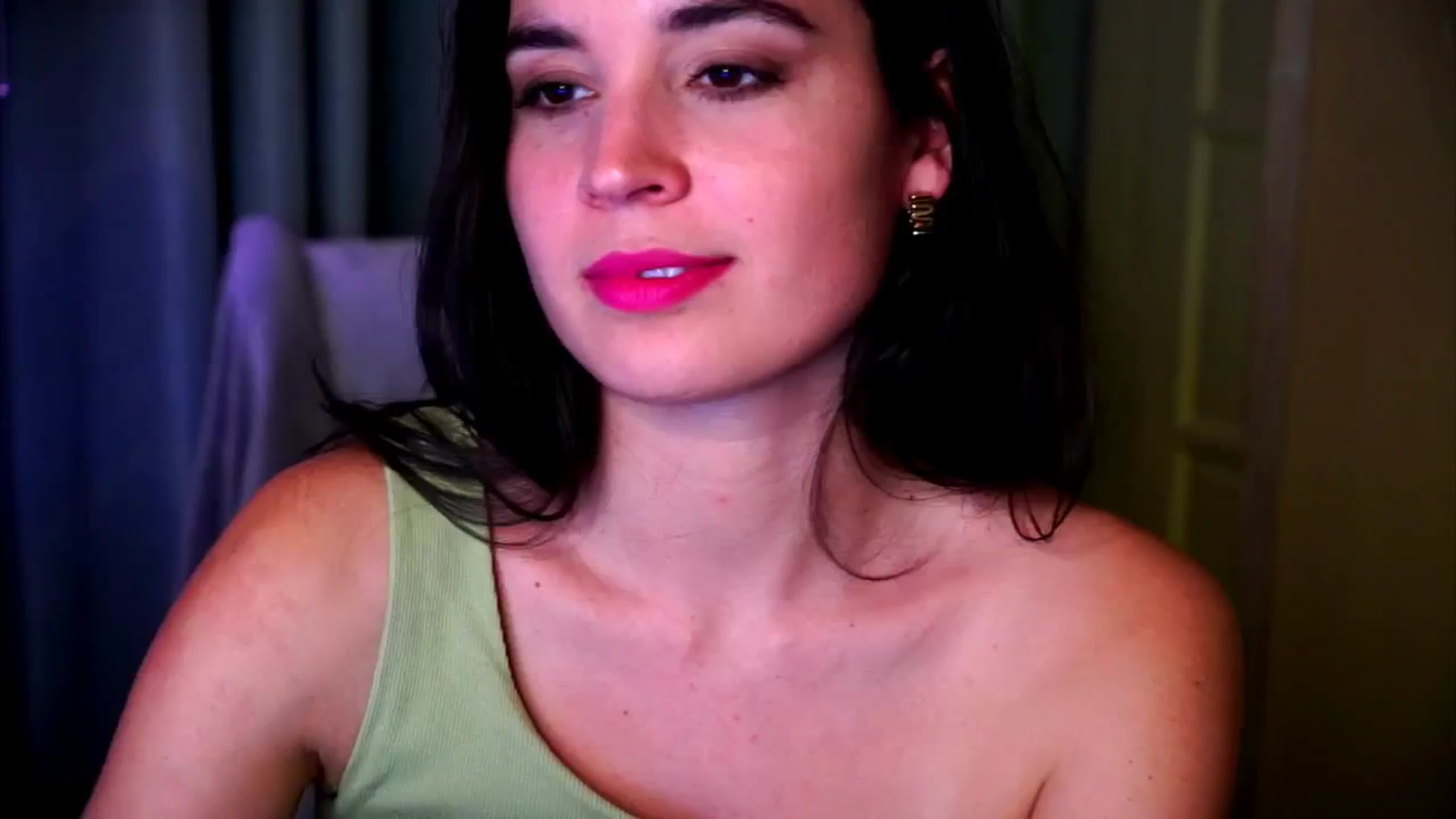 Gallery image thumbnail from Fairy_Sweet's myfreecams stream on, 02/10/2025, 12:48 image 12 of 20