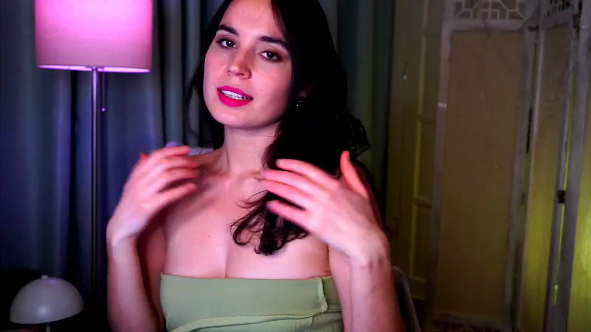 Gallery image thumbnail from Fairy_Sweet's myfreecams stream on, 02/10/2025, 14:35 image 16 of 20
