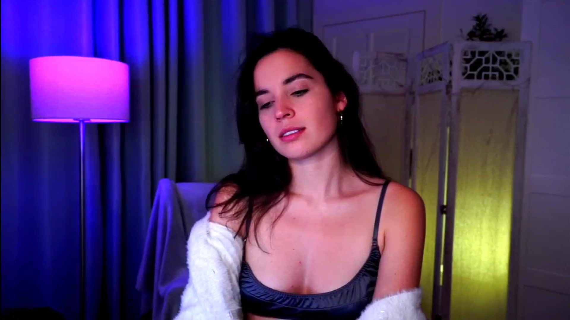 Gallery image thumbnail from Fairy_Sweet's myfreecams stream on, 03/02/2025, 12:12 image 8 of 20