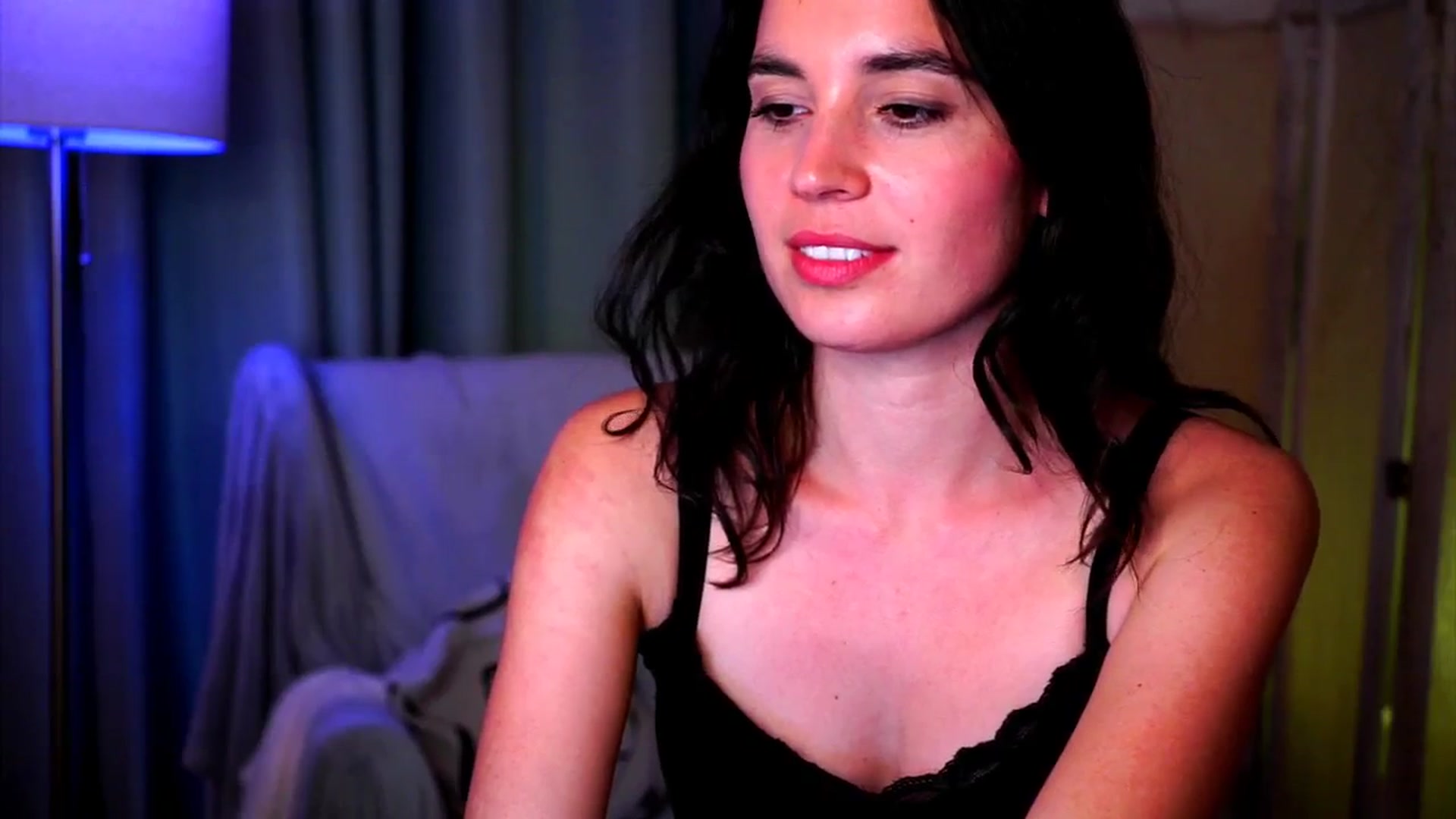 Gallery image thumbnail from Fairy_Sweet's myfreecams stream on, 04/20/2025, 15:12 image 16 of 20
