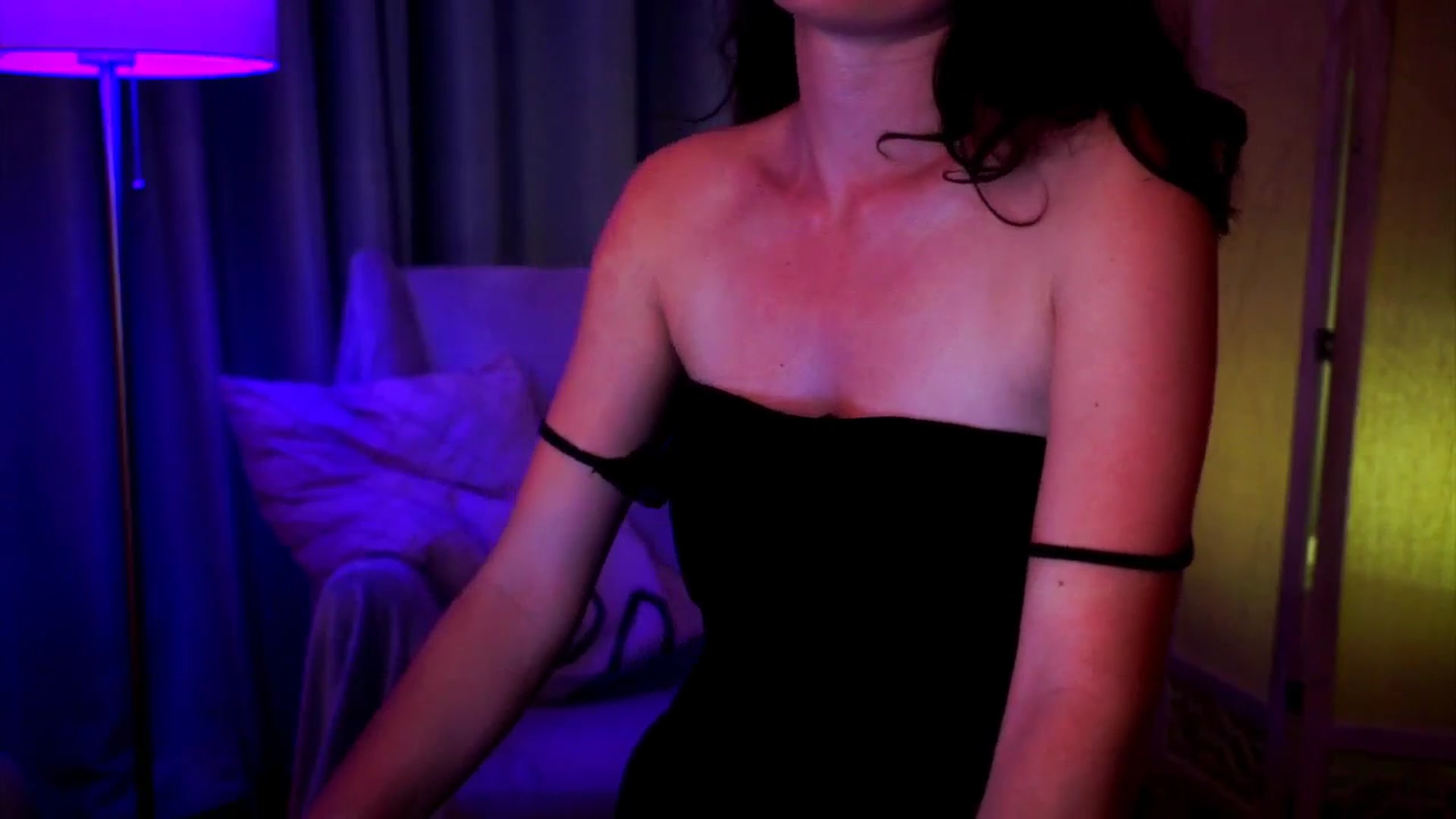 Gallery image thumbnail from Fairy_Sweet's myfreecams stream on, 04/27/2025, 12:30 image 8 of 20