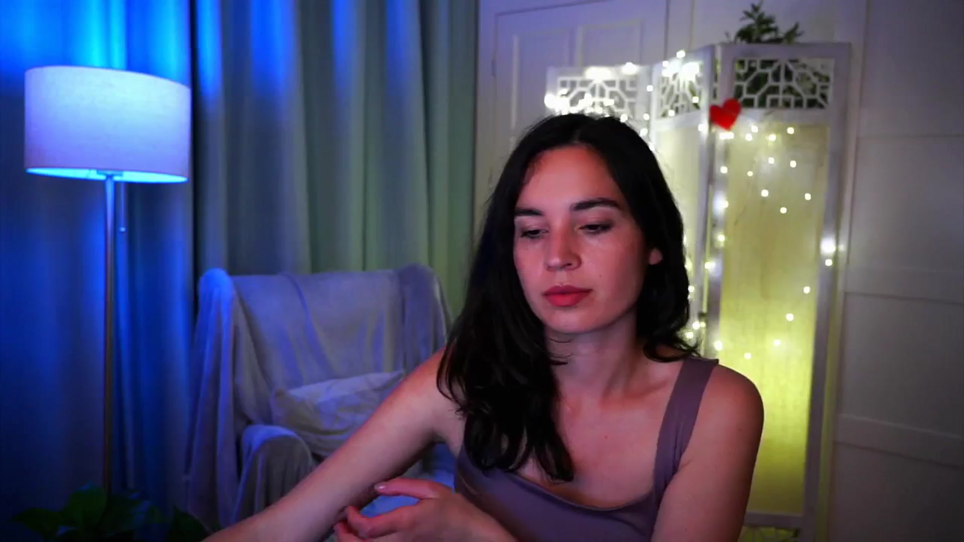 Gallery image thumbnail from Fairy_Sweet's myfreecams stream on, 05/07/2025, 11:29 image 12 of 20