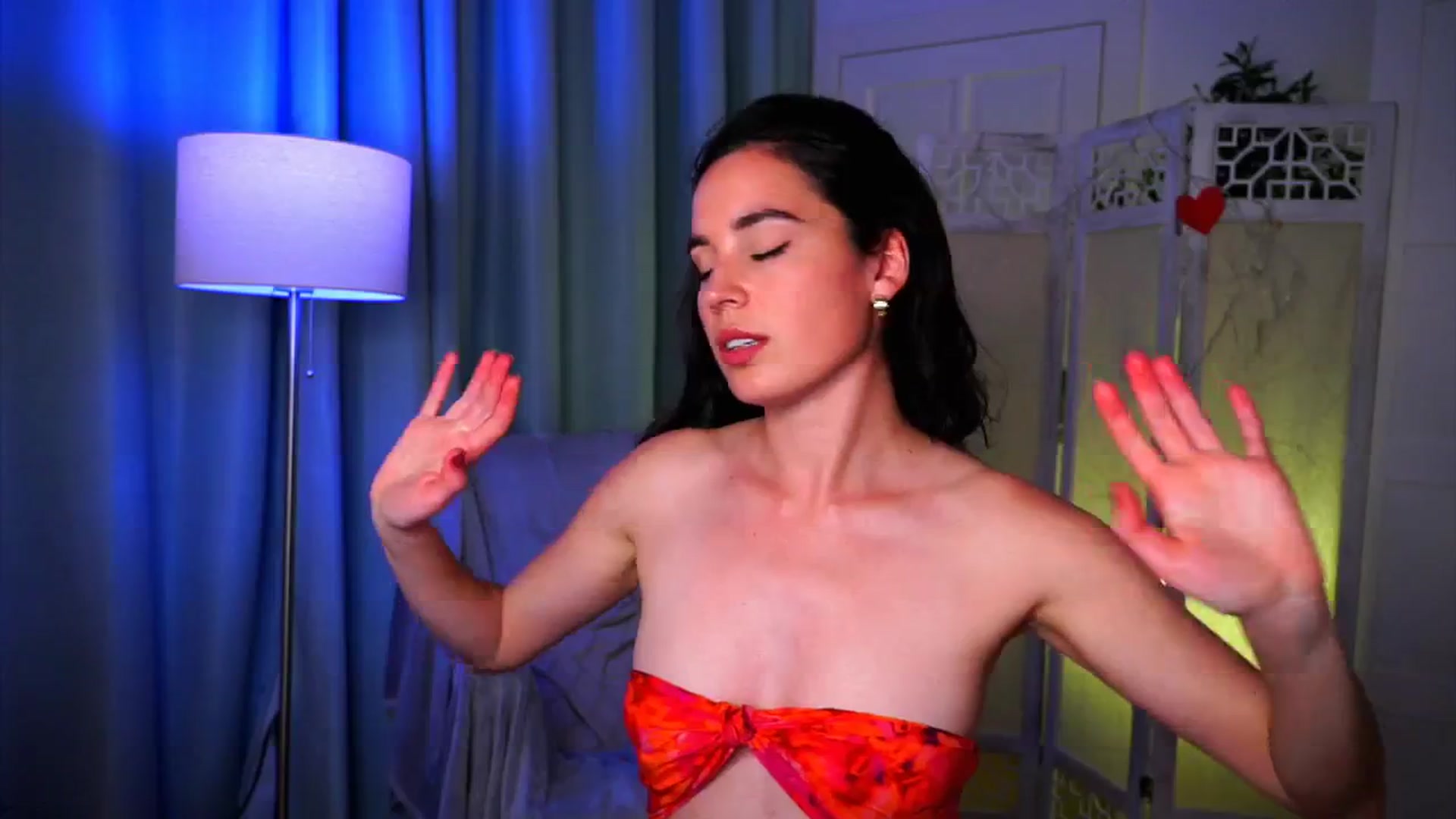 Gallery image thumbnail from Fairy_Sweet's myfreecams stream on, 05/12/2025, 13:54 image 14 of 20