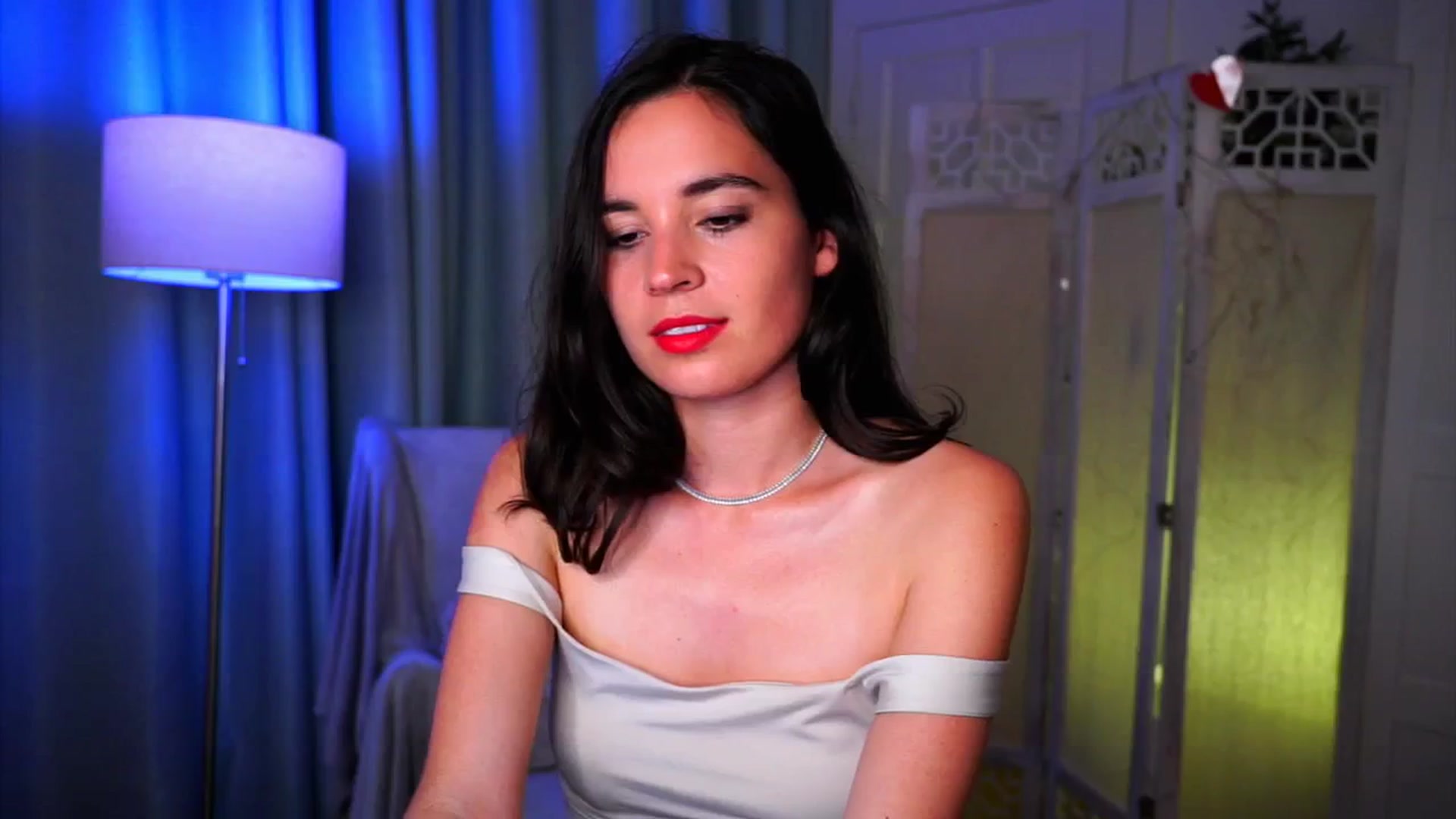 Gallery image thumbnail from Fairy_Sweet's myfreecams stream on, 05/18/2025, 15:35 image 19 of 20