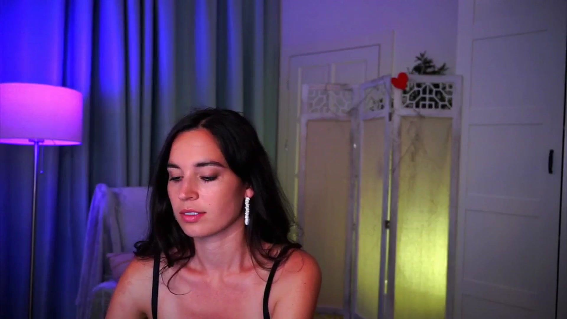 Gallery image thumbnail from Fairy_Sweet's myfreecams stream on, 06/16/2025, 12:21 image 5 of 20