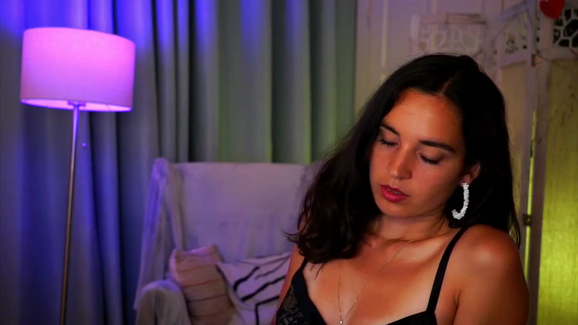 Gallery image thumbnail from Fairy_Sweet's myfreecams stream on, 07/03/2025, 11:46 image 19 of 20