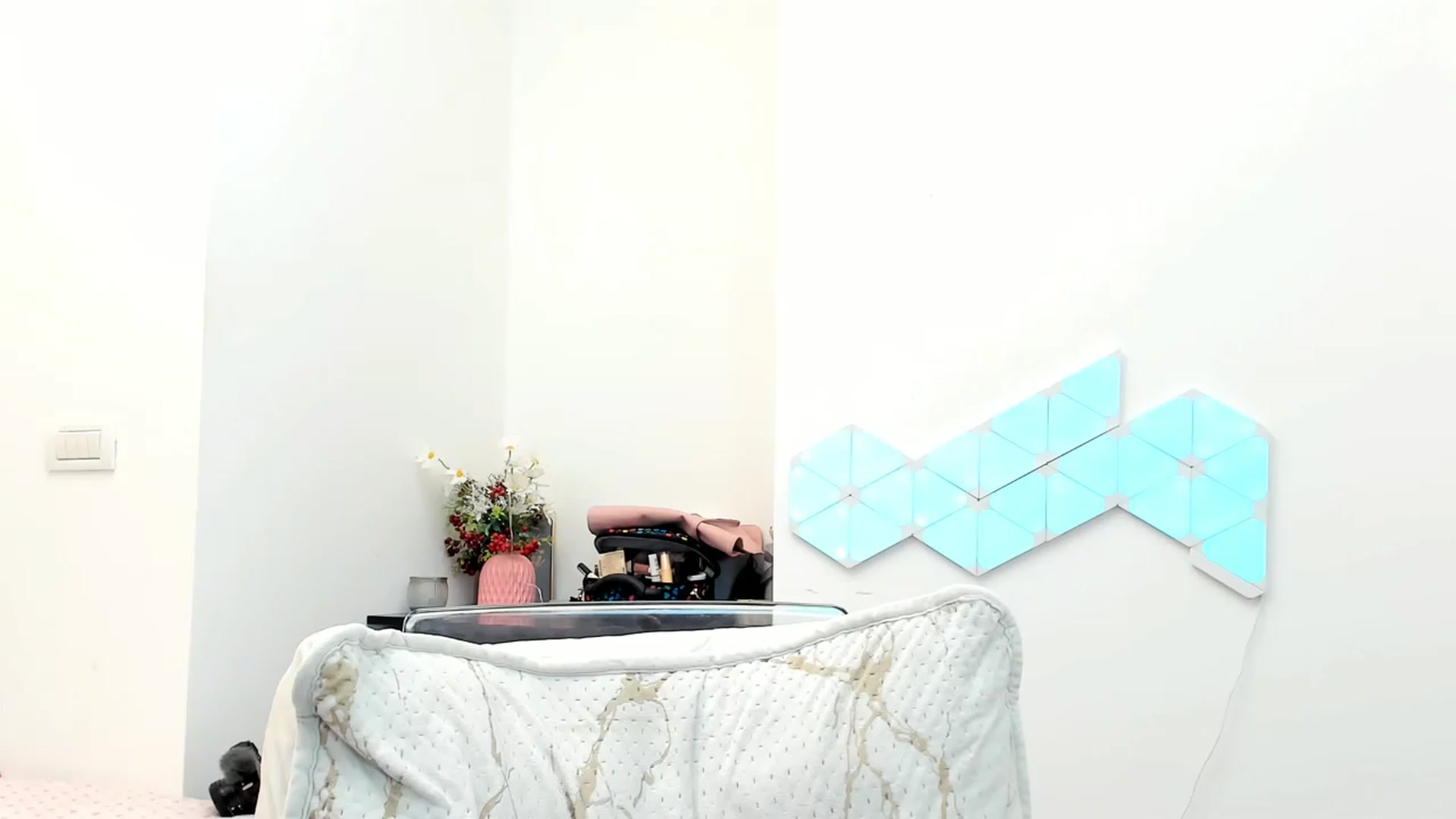 Gallery image thumbnail from Fallingdevil's myfreecams stream on, 11/29/2022, 12:27 image 17 of 20