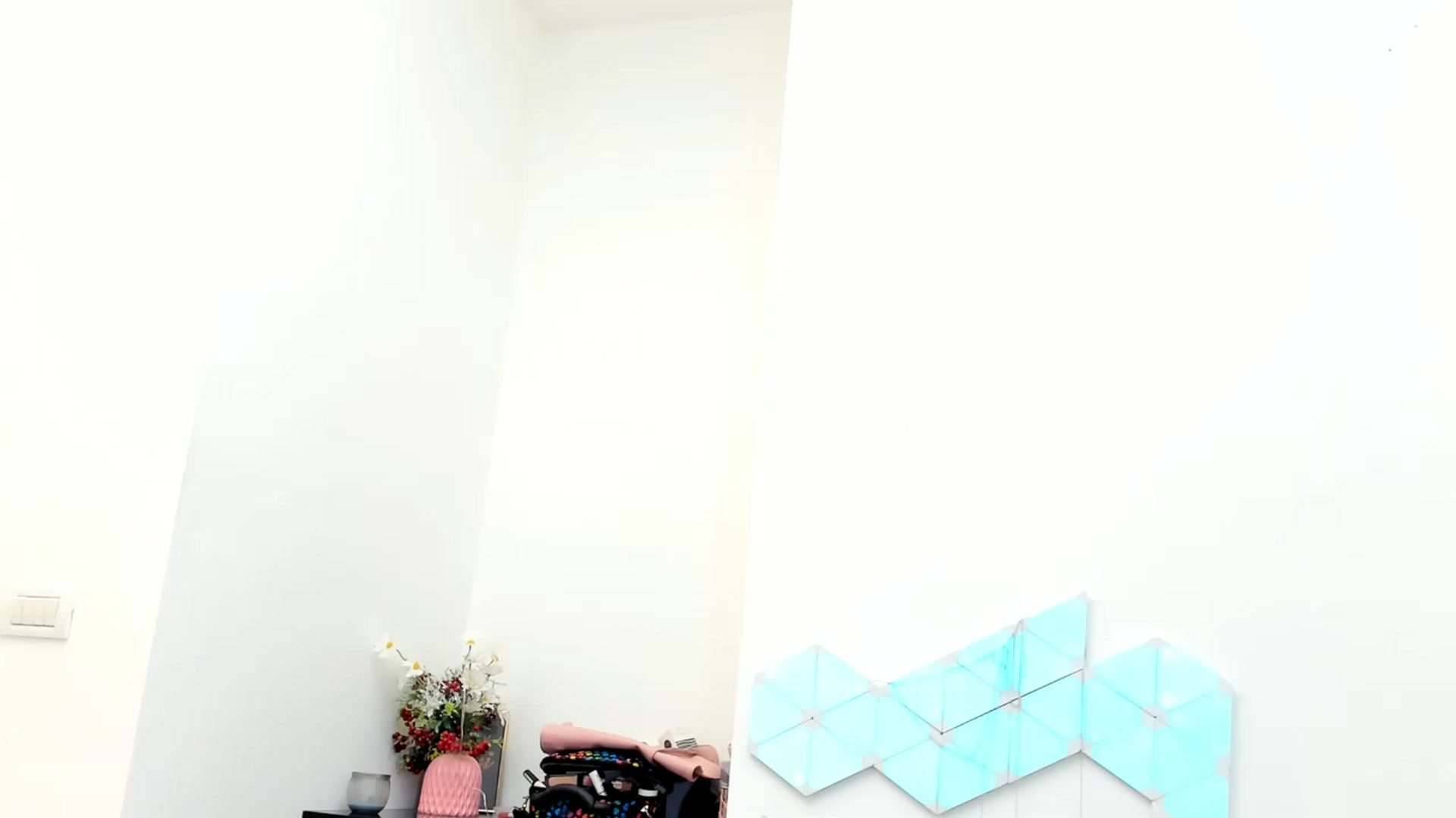 Gallery image thumbnail from Fallingdevil's myfreecams stream on, 12/03/2022, 10:40 image 19 of 20