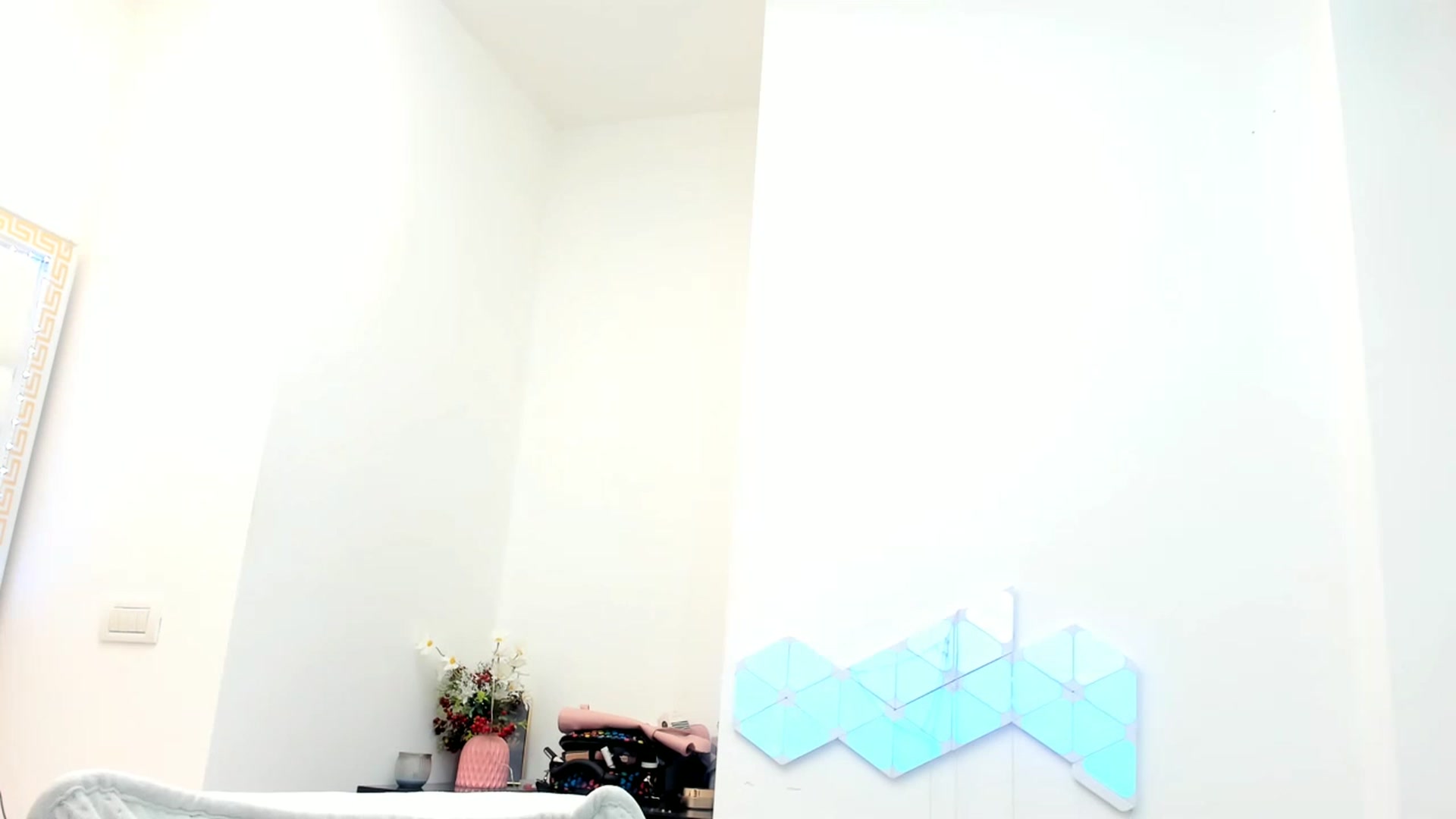 Gallery image thumbnail from Fallingdevil's myfreecams stream on, 12/08/2022, 12:51 image 14 of 20