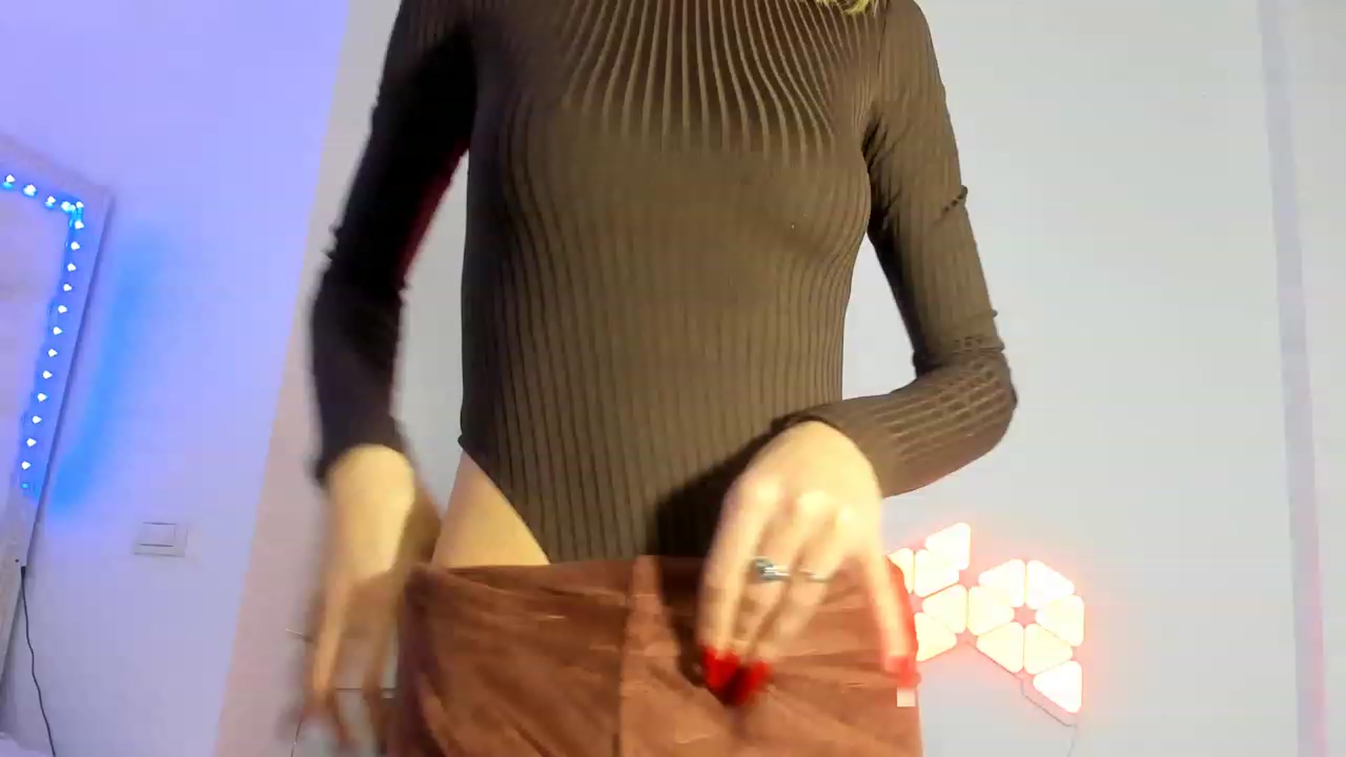 Gallery image thumbnail from Fallingdevil's myfreecams stream on, 12/11/2022, 11:33 image 19 of 20