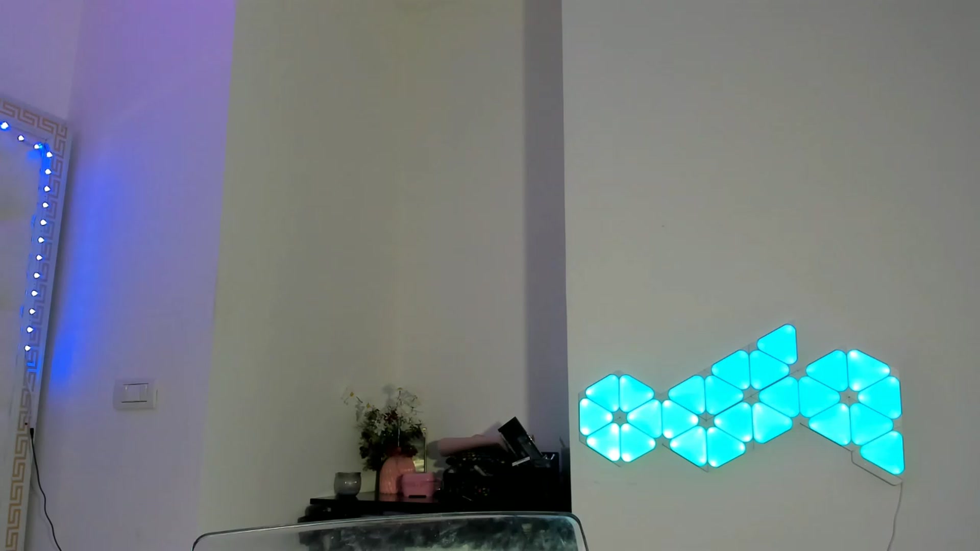 Gallery image thumbnail from Fallingdevil's myfreecams stream on, 01/05/2023, 10:38 image 10 of 20