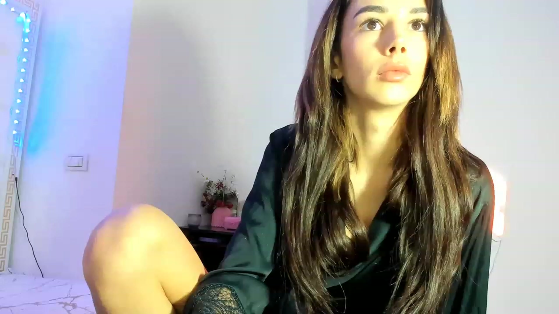 Gallery image thumbnail from Fallingdevil's myfreecams stream on, 01/05/2023, 12:37 image 20 of 20