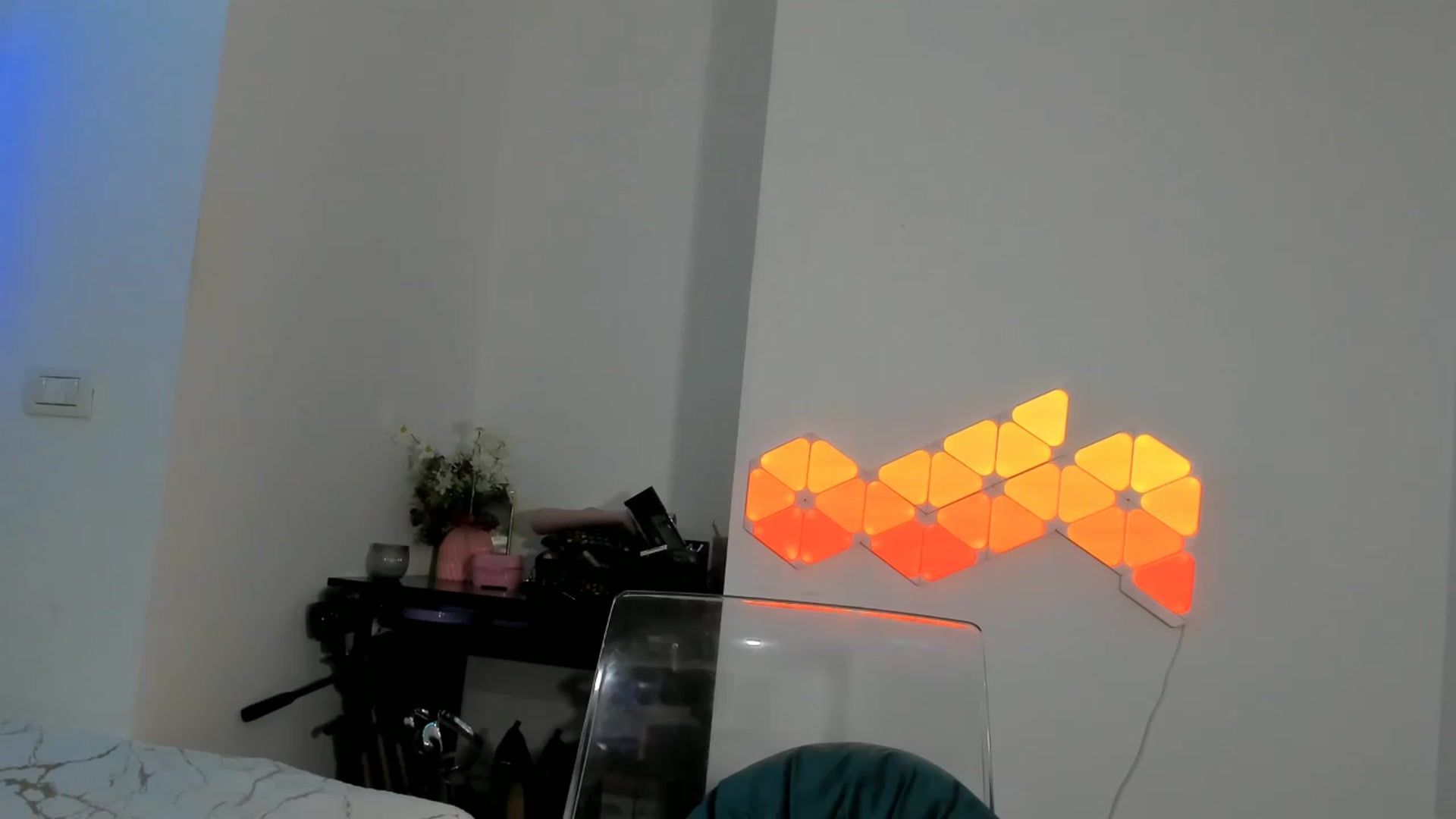 Gallery image thumbnail from Fallingdevil's myfreecams stream on, 01/06/2023, 13:18 image 20 of 20