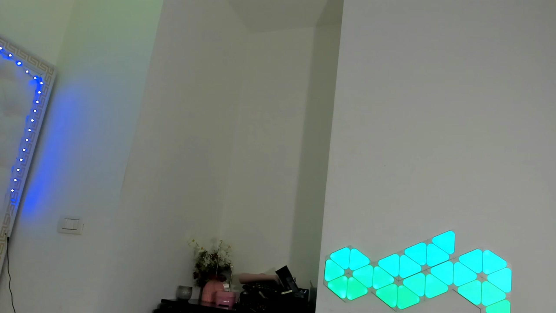 Gallery image thumbnail from Fallingdevil's myfreecams stream on, 01/07/2023, 10:37 image 11 of 20