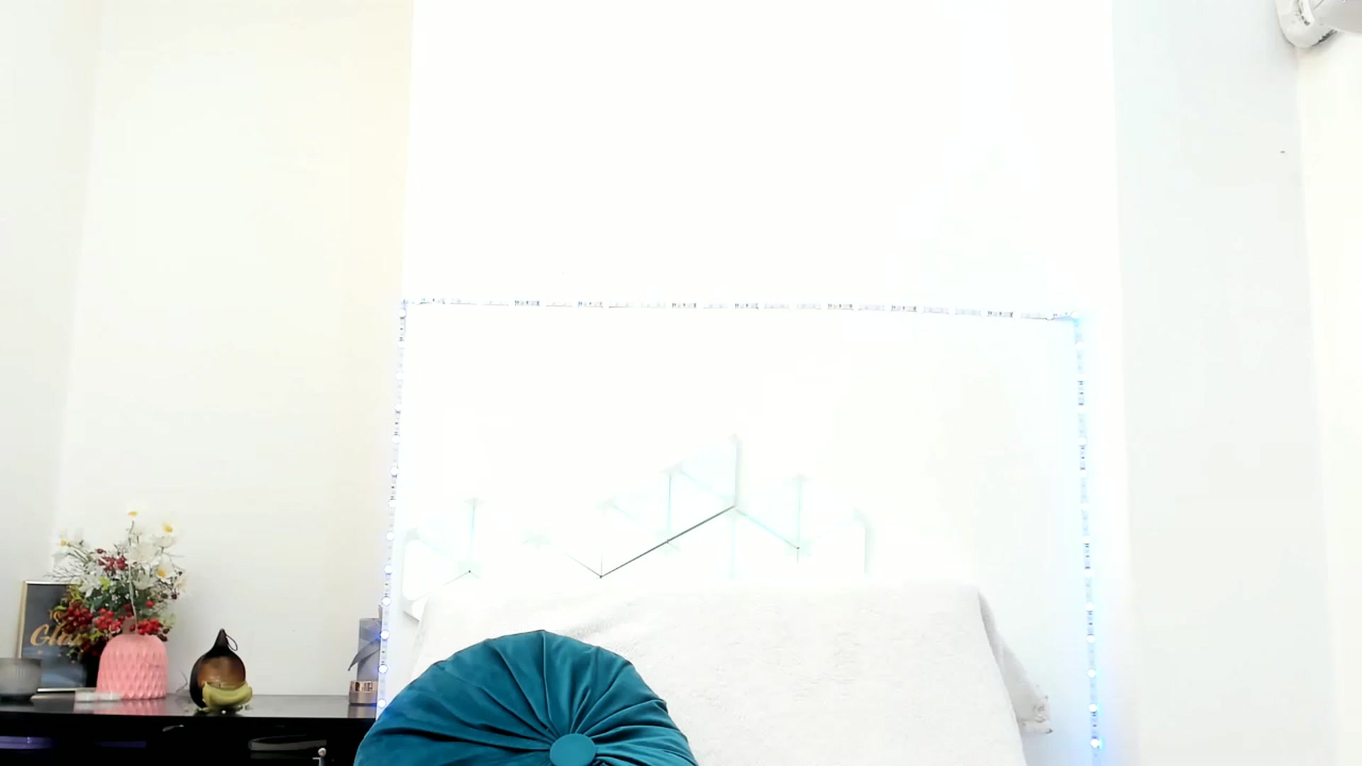 Gallery image thumbnail from Fallingdevil's myfreecams stream on, 01/31/2023, 12:05 image 20 of 20