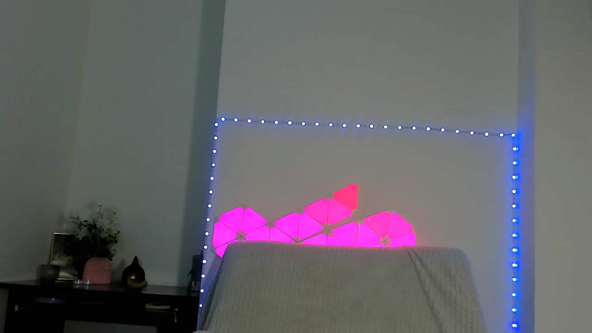 Gallery image thumbnail from Fallingdevil's myfreecams stream on, 02/04/2023, 12:50 image 15 of 20