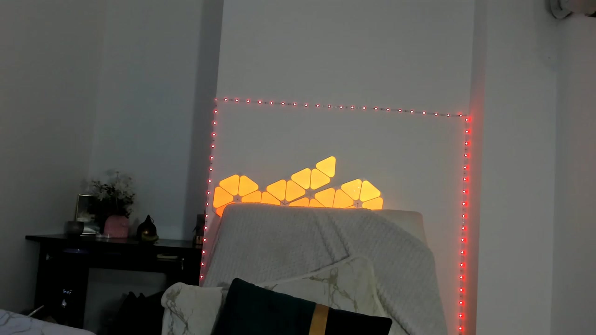 Gallery image thumbnail from Fallingdevil's myfreecams stream on, 02/05/2023, 09:43 image 1 of 20