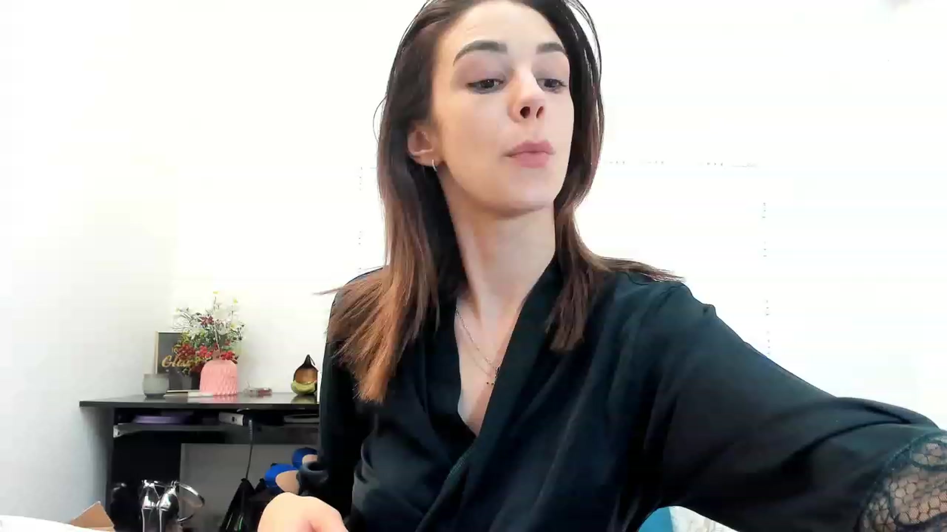 Gallery image thumbnail from Fallingdevil's myfreecams stream on, 02/17/2023, 11:42 image 11 of 20