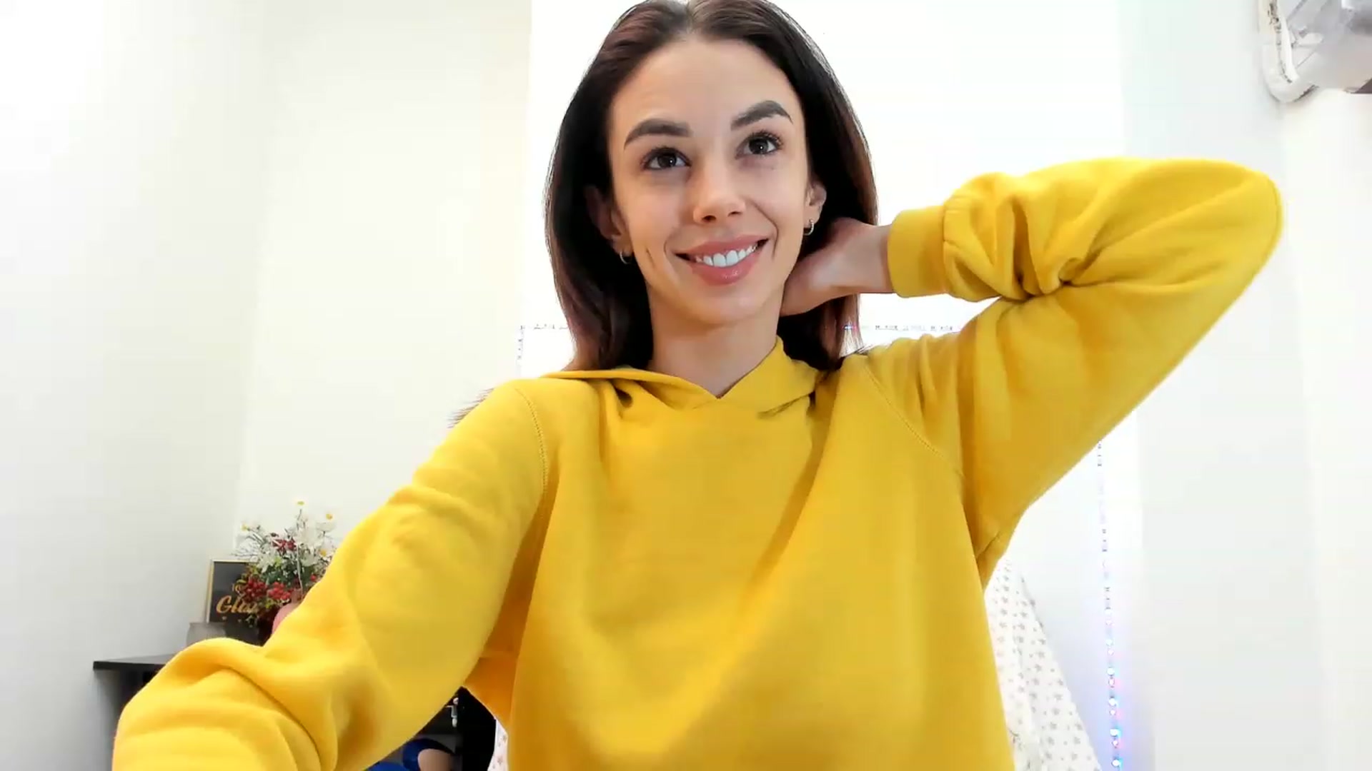 Gallery image thumbnail from Fallingdevil's myfreecams stream on, 02/17/2023, 11:42 image 20 of 20