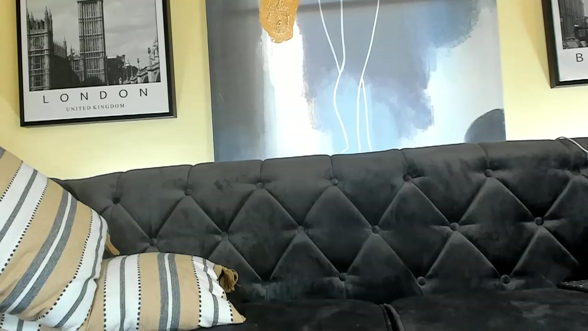 Gallery image thumbnail from Fallingdevil's myfreecams stream on, 06/06/2023, 15:45 image 19 of 20