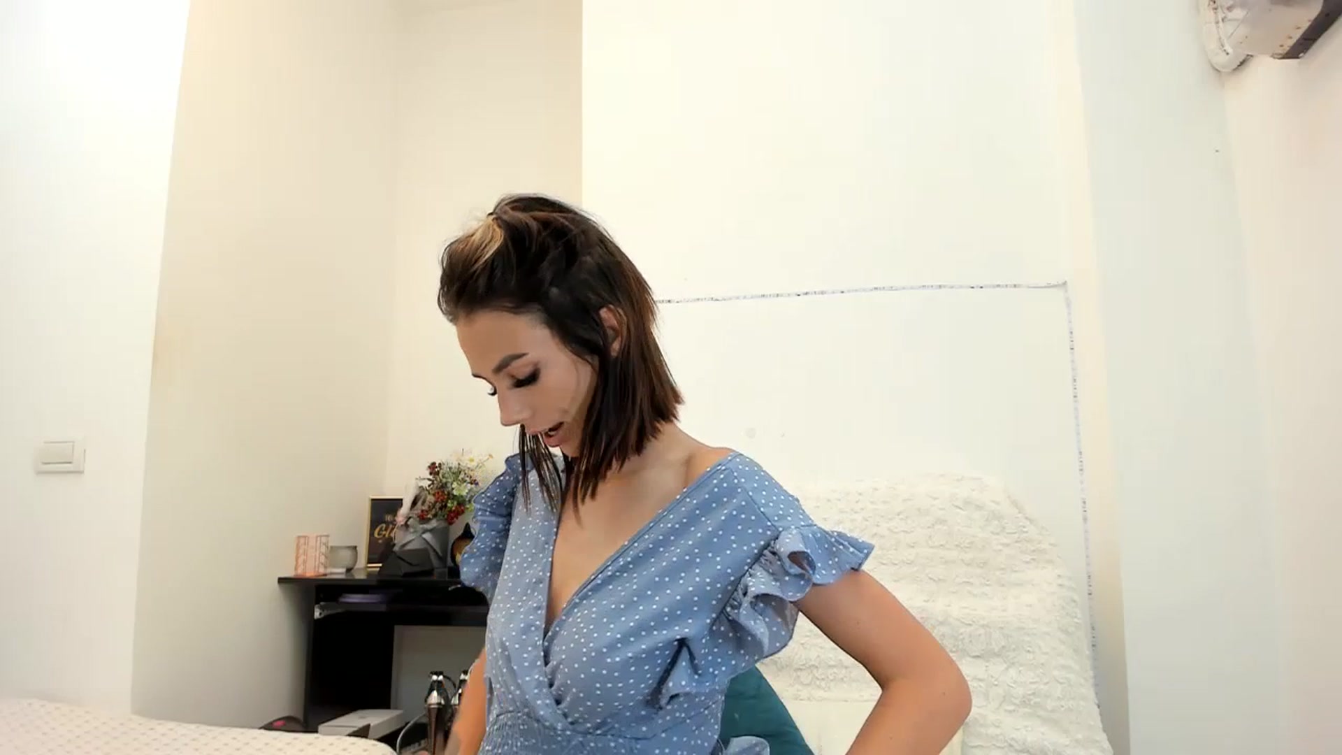 Gallery image thumbnail from Fallingdevil's myfreecams stream on, 07/21/2023, 09:31 image 20 of 20