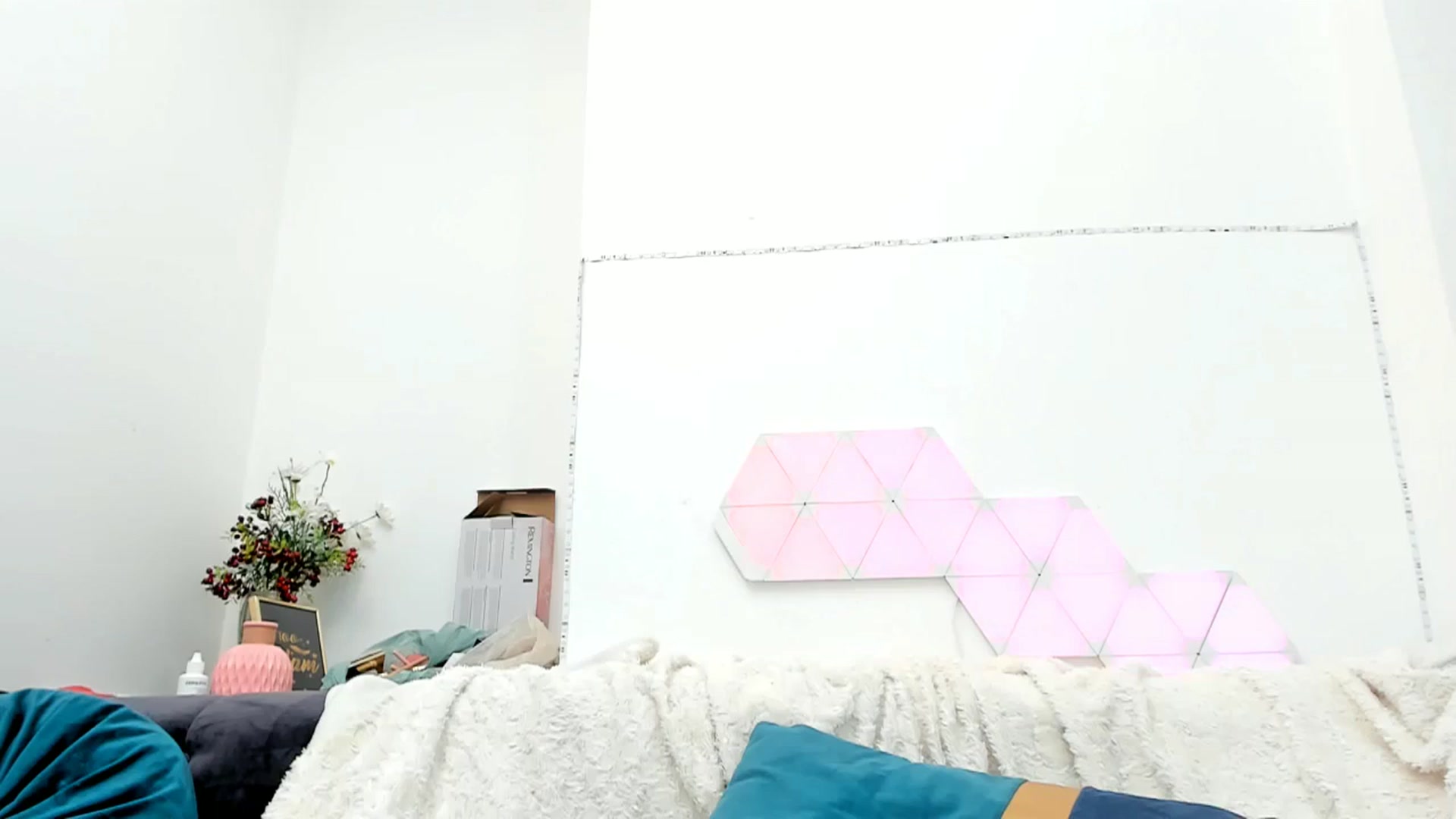 Gallery image thumbnail from Fallingdevil's myfreecams stream on, 10/27/2023, 23:38 image 6 of 20