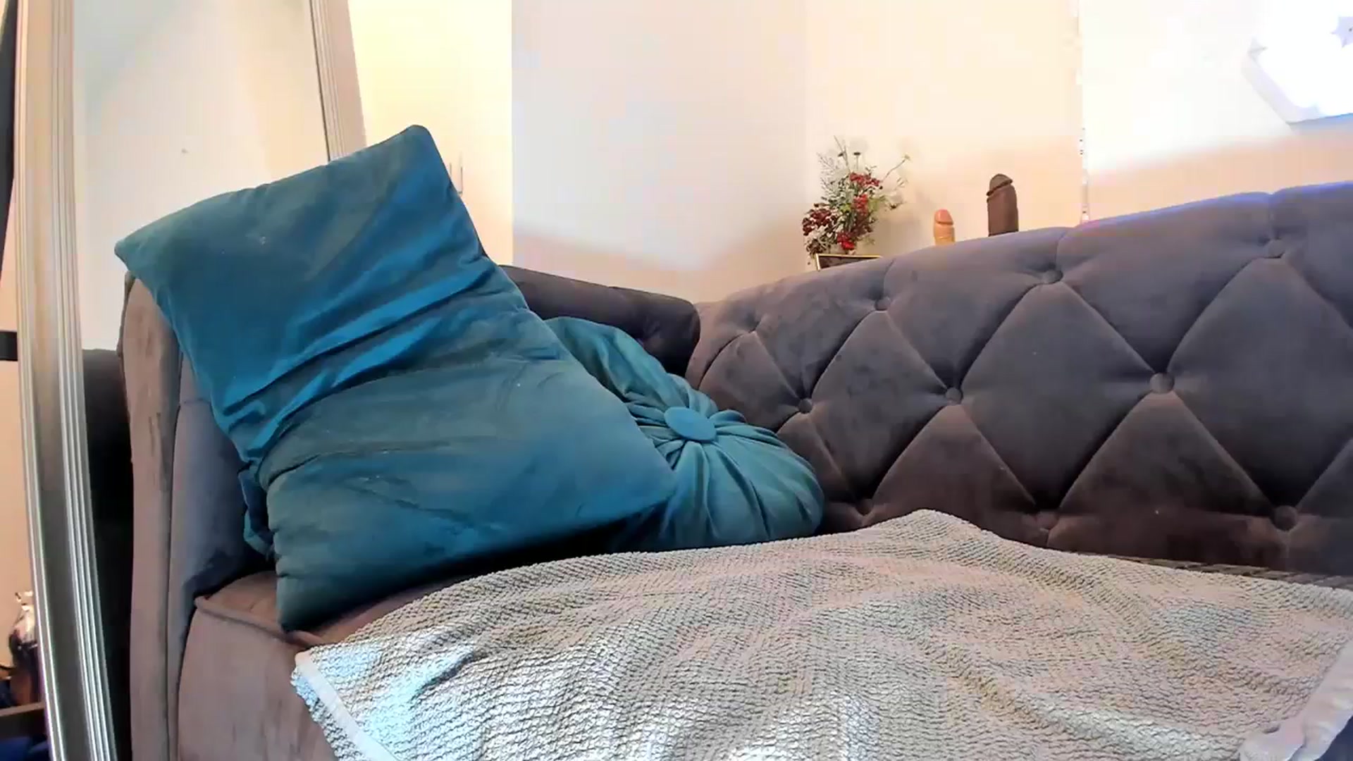 Gallery image thumbnail from Fallingdevil's myfreecams stream on, 12/23/2023, 13:48 image 4 of 20