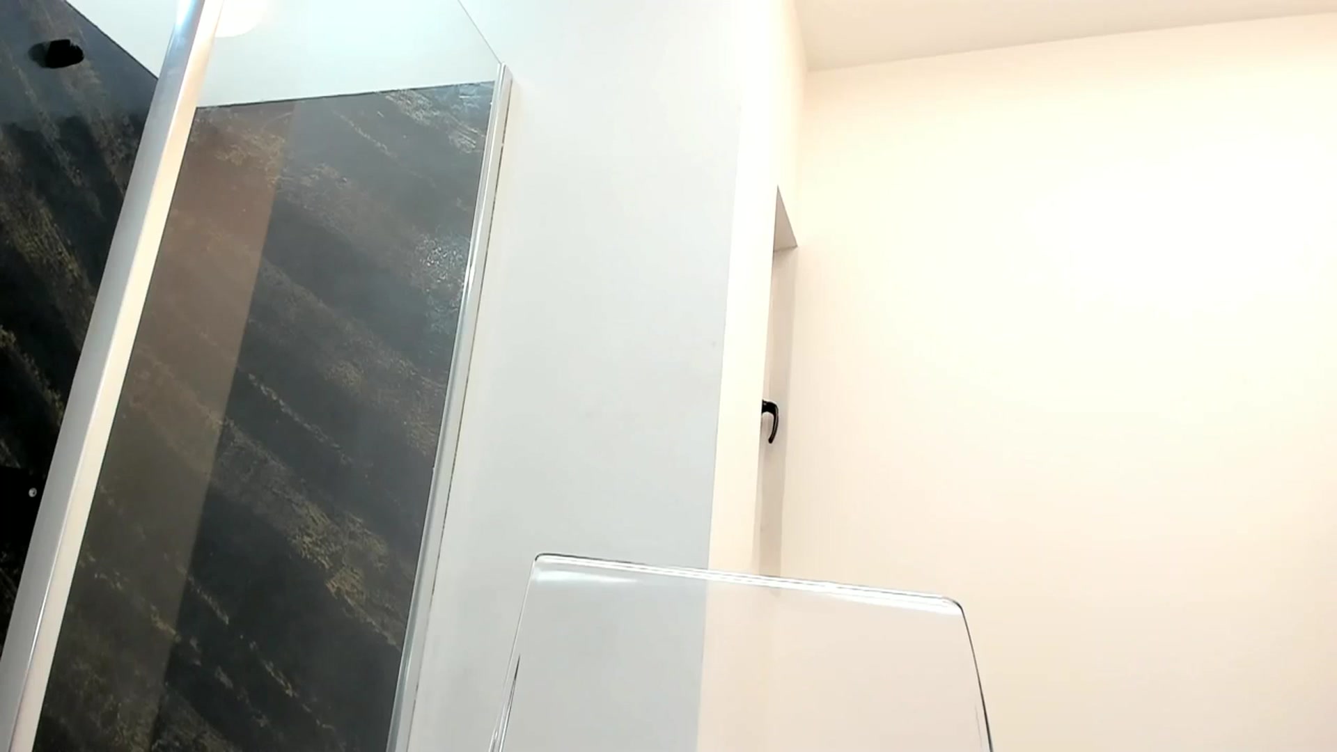 Gallery image thumbnail from Fallingdevil's myfreecams stream on, 12/27/2023, 14:28 image 20 of 20
