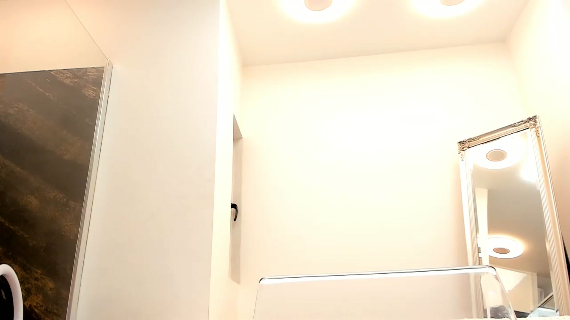 Gallery image thumbnail from Fallingdevil's myfreecams stream on, 04/03/2024, 14:46 image 20 of 20