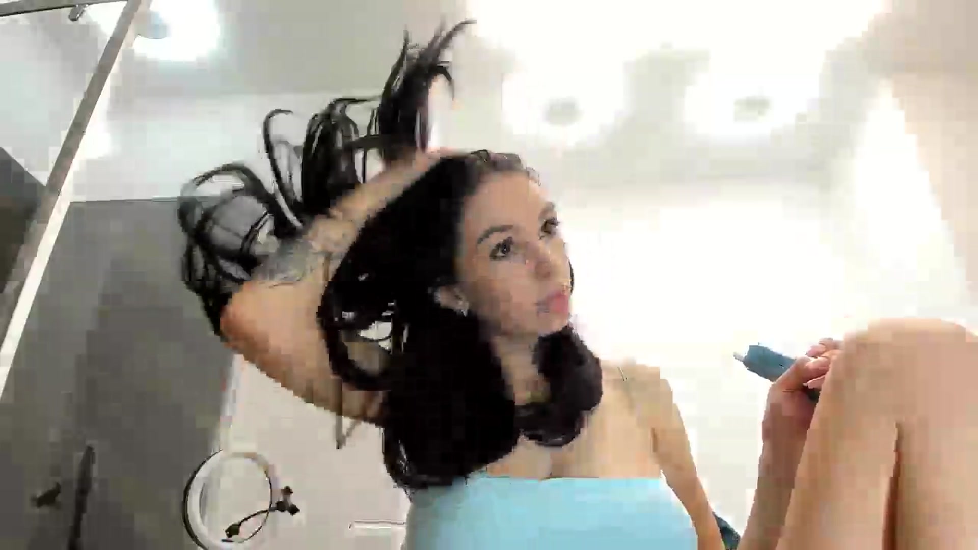 Gallery image thumbnail from Fallingdevil's myfreecams stream on, 06/03/2024, 08:38 image 9 of 20