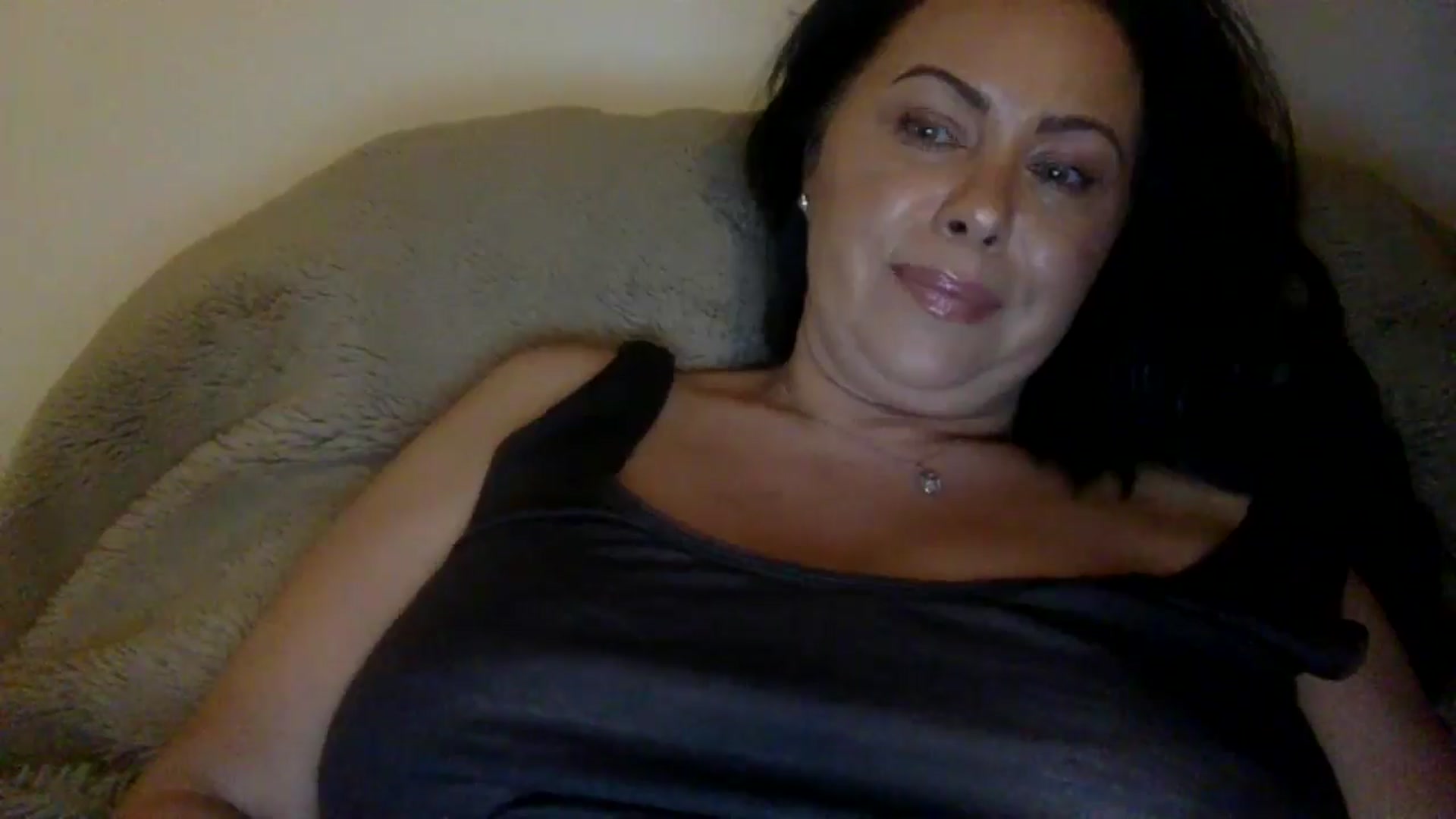 Gallery image thumbnail from FallonSexy's myfreecams stream on, 03/04/2025, 18:58 image 18 of 20