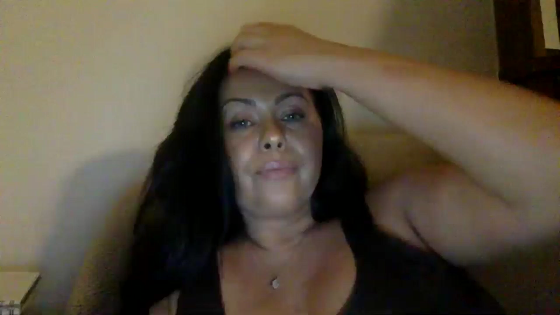 Gallery image thumbnail from FallonSexy's myfreecams stream on, 03/04/2025, 19:22 image 12 of 20